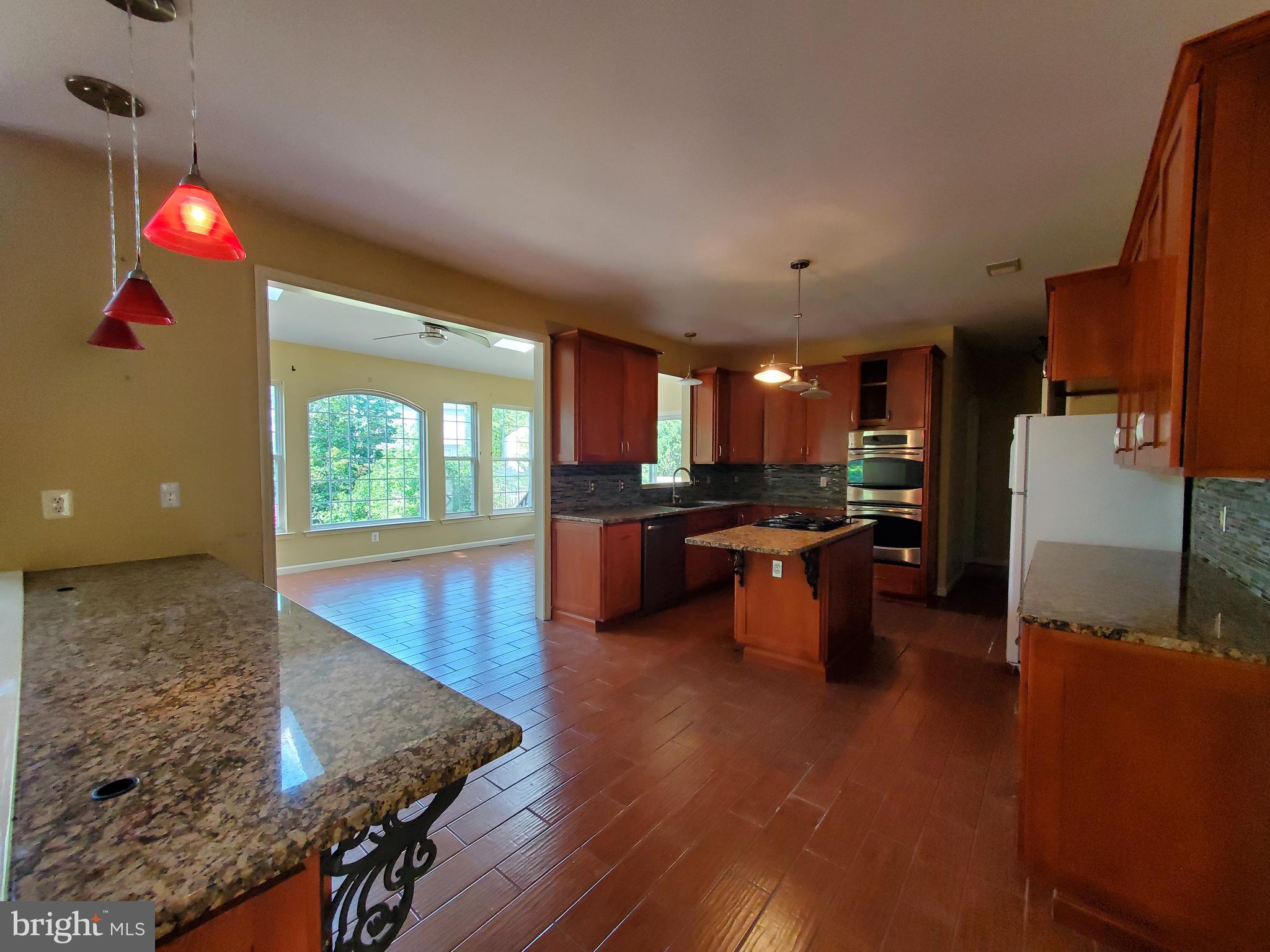 STREAMVIEW SUB - Residential