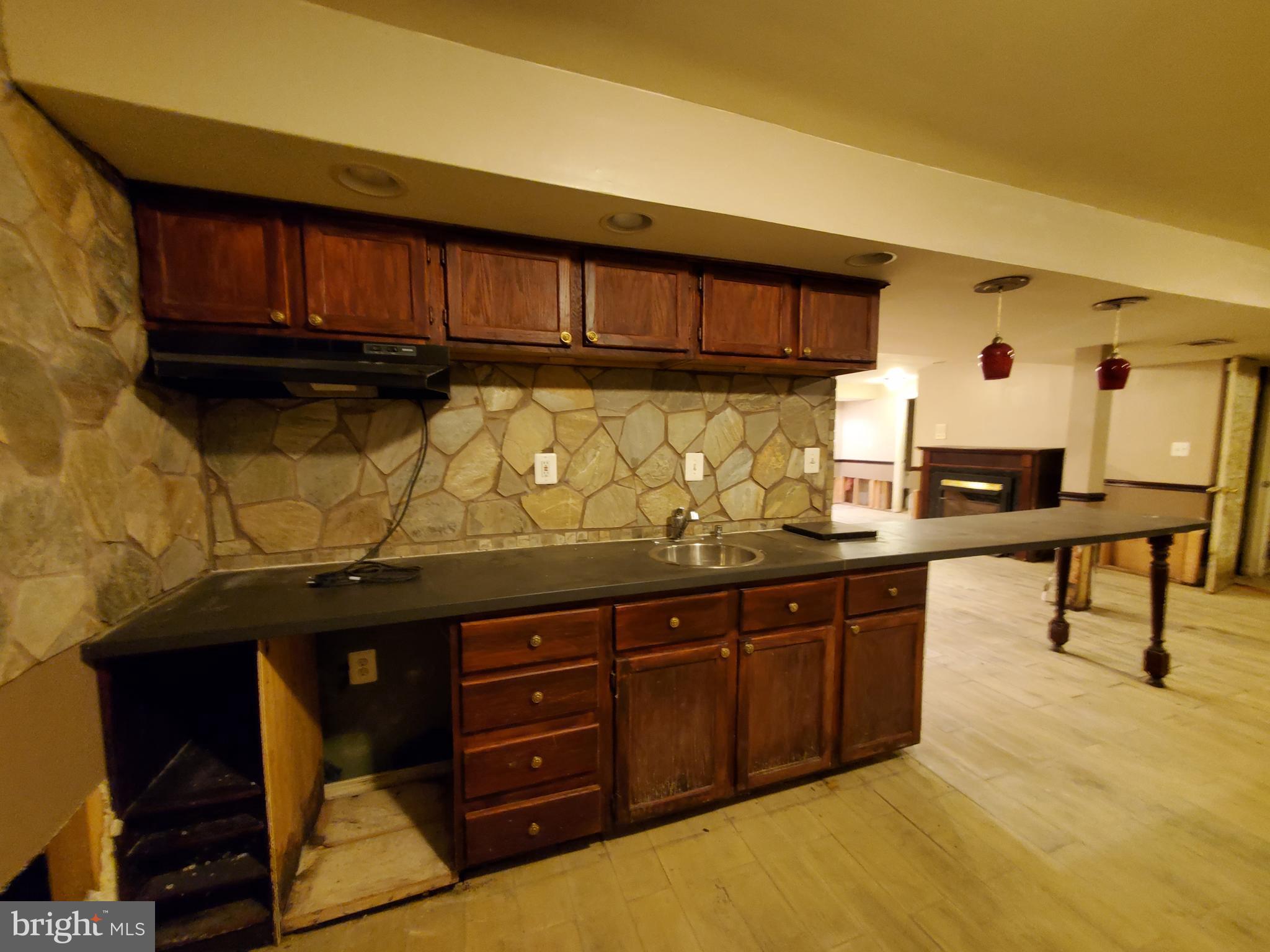 STREAMVIEW SUB - Residential