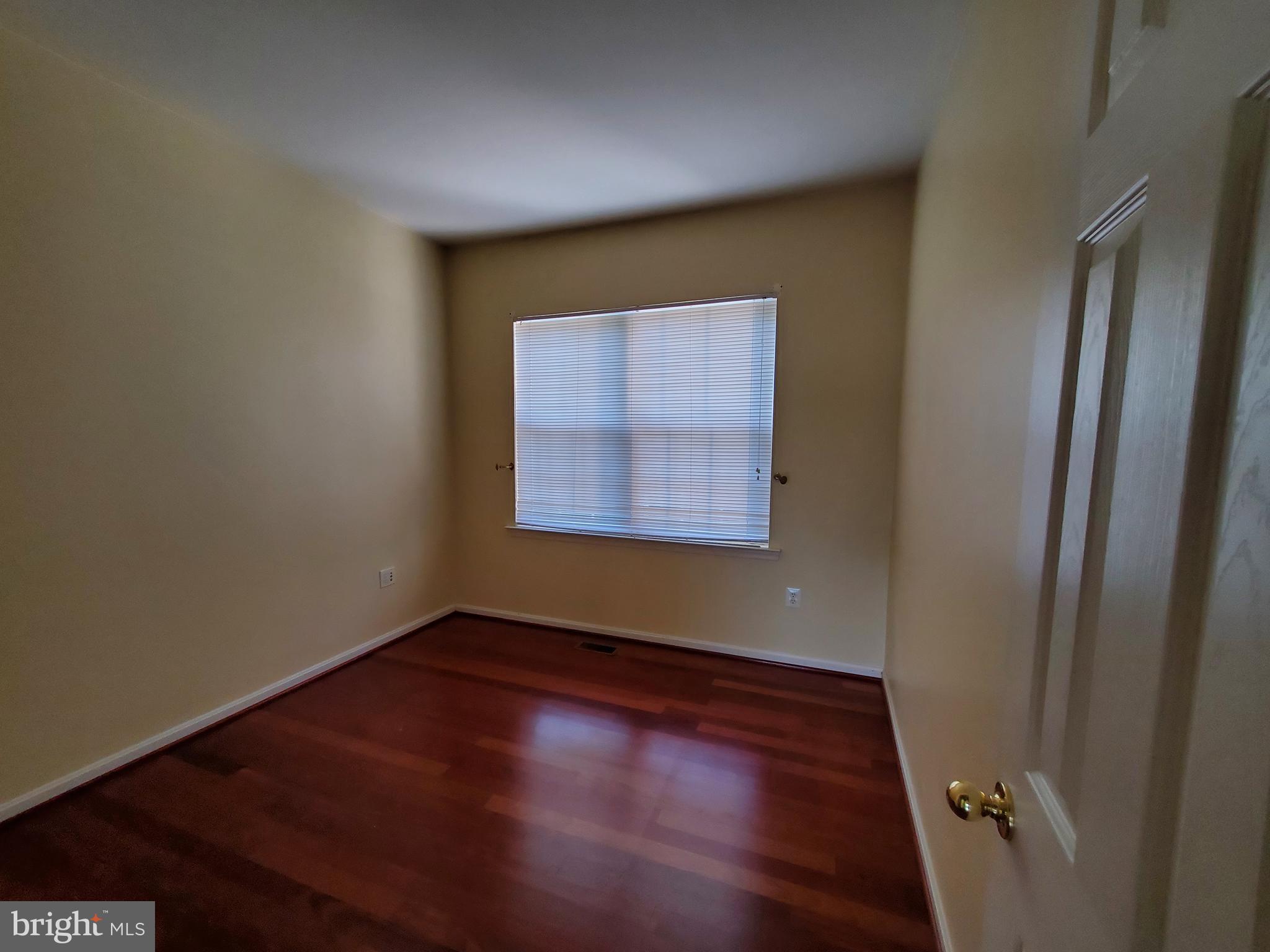 STREAMVIEW SUB - Residential