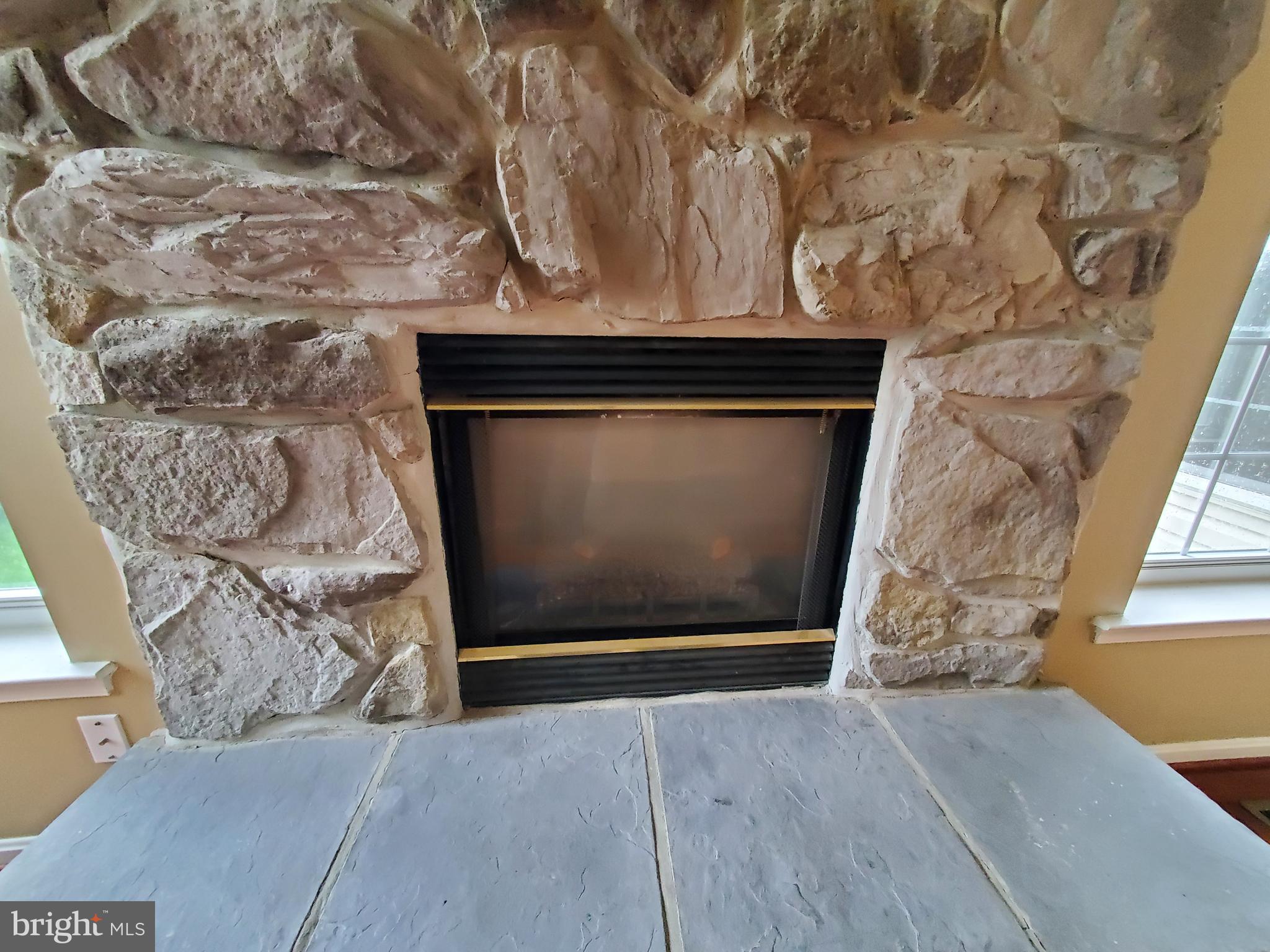 STREAMVIEW SUB - Residential