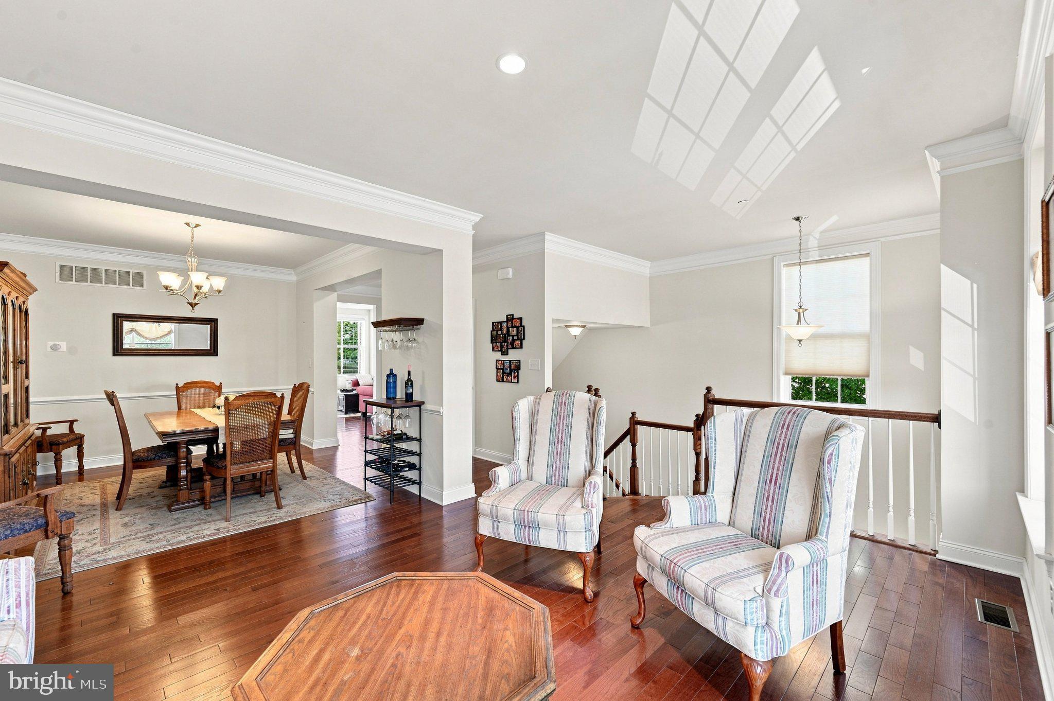 121 CORVUS CIRCLE