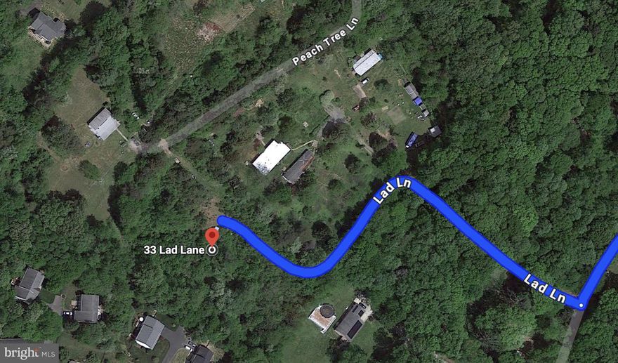 Fantastic lot close to all the conveniences of shopping and dining along the Route 17 corridor.  A 2-acre slice of privacy in the hustle and bustle of mid-county Stafford.