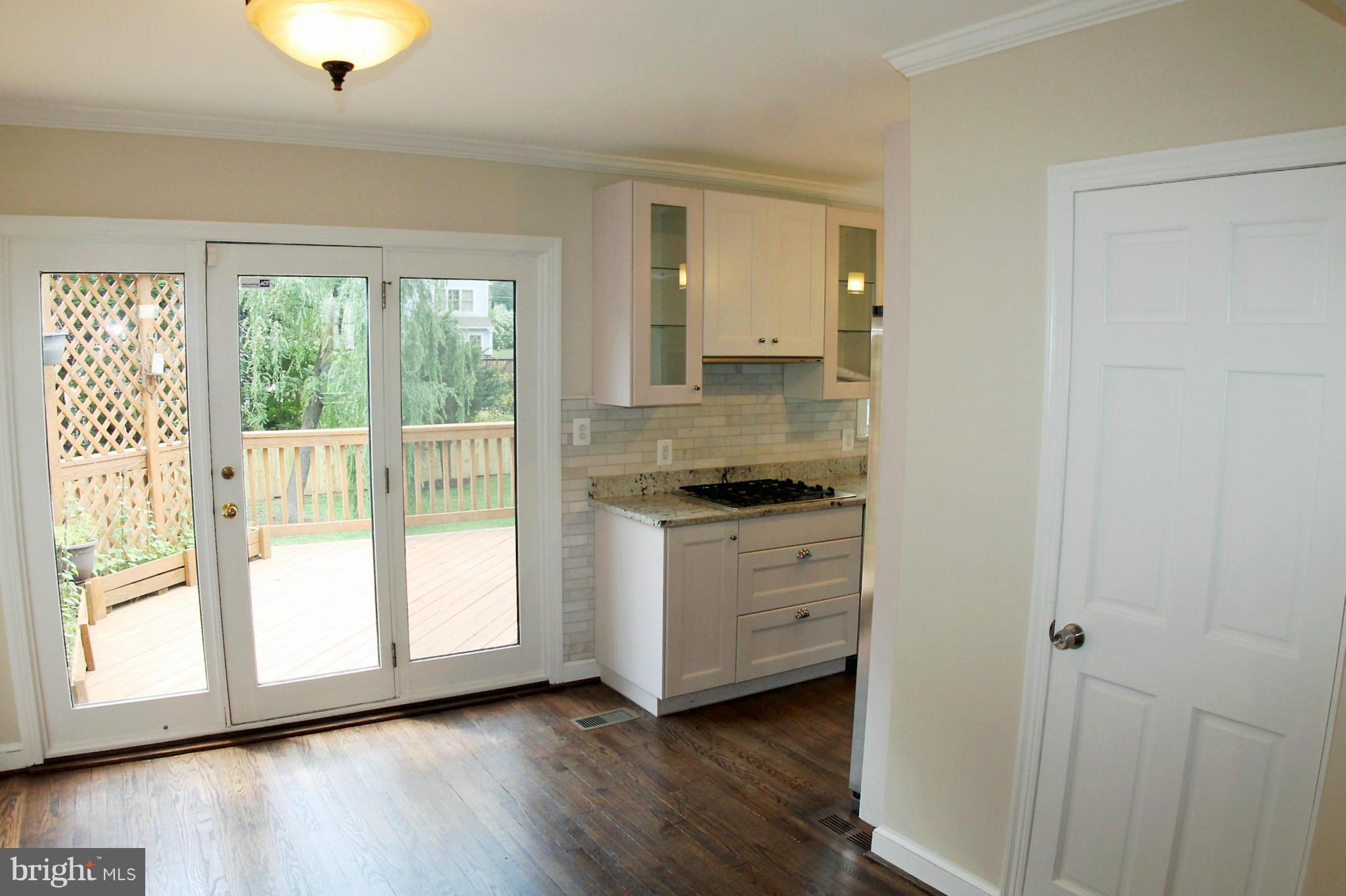 KENSINGTON - Residential