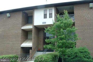 CHERRY GLEN CONDOS - Residential Lease