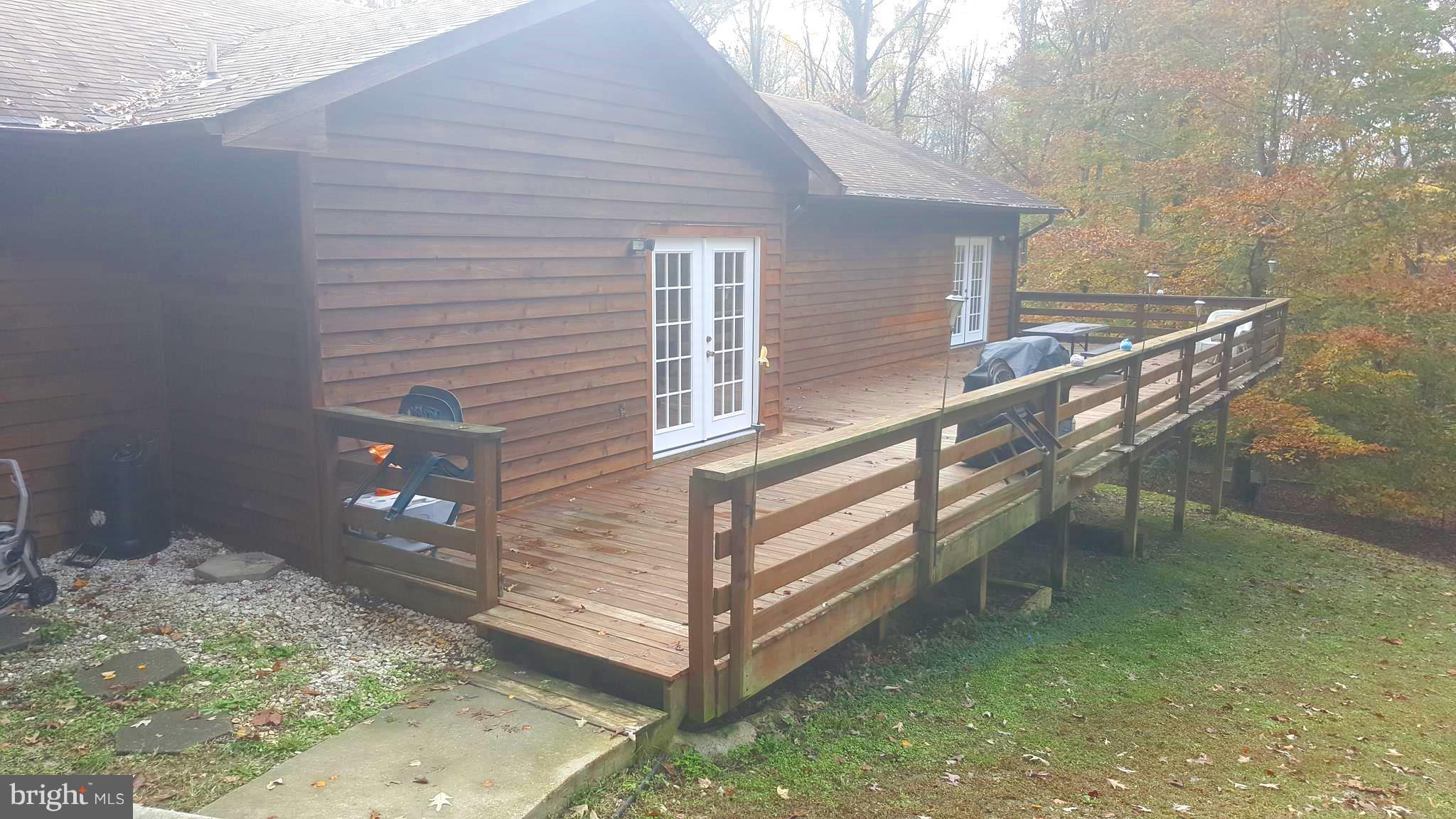 GOLDEN BEACH - Residential