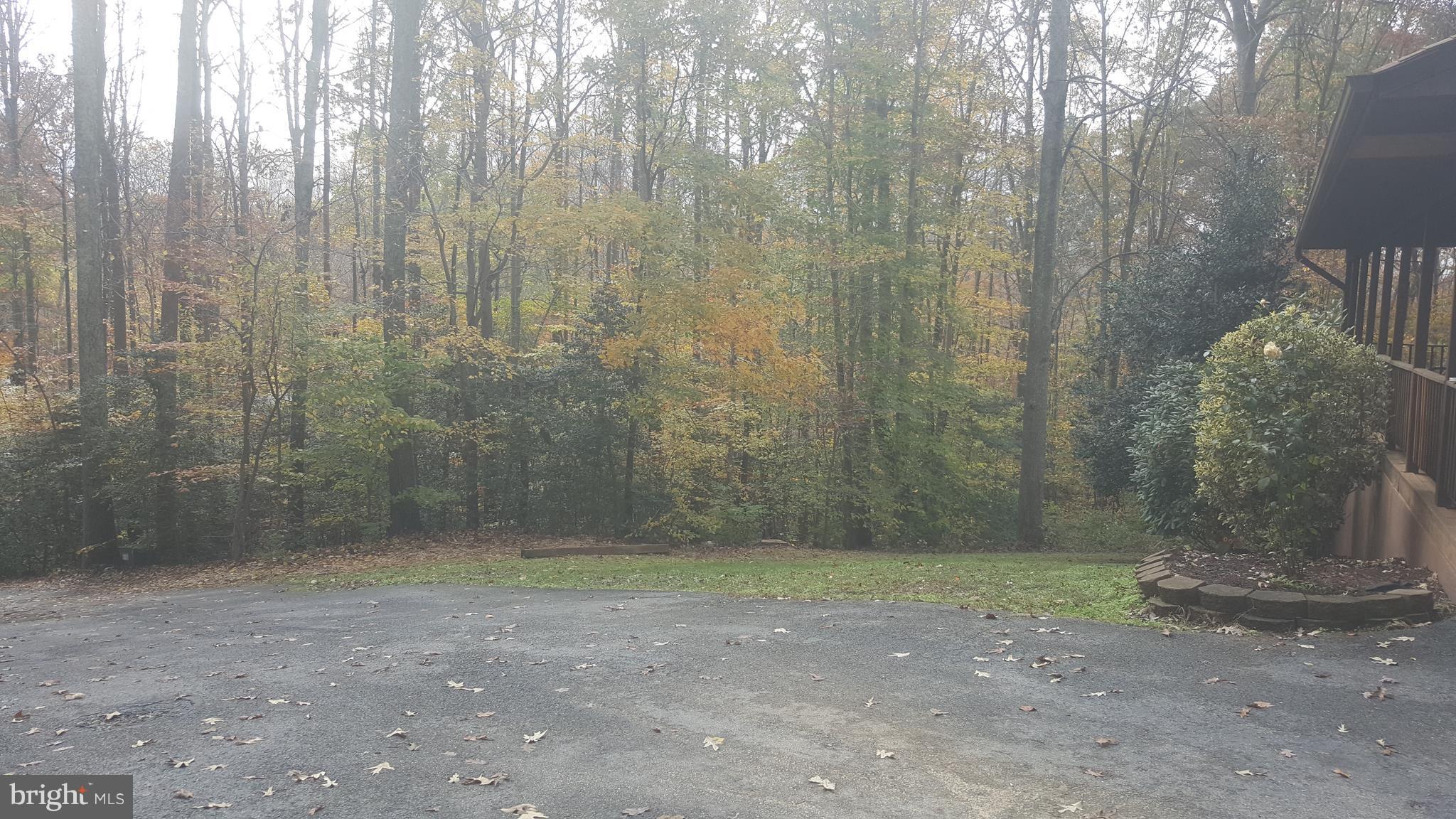 GOLDEN BEACH - Residential