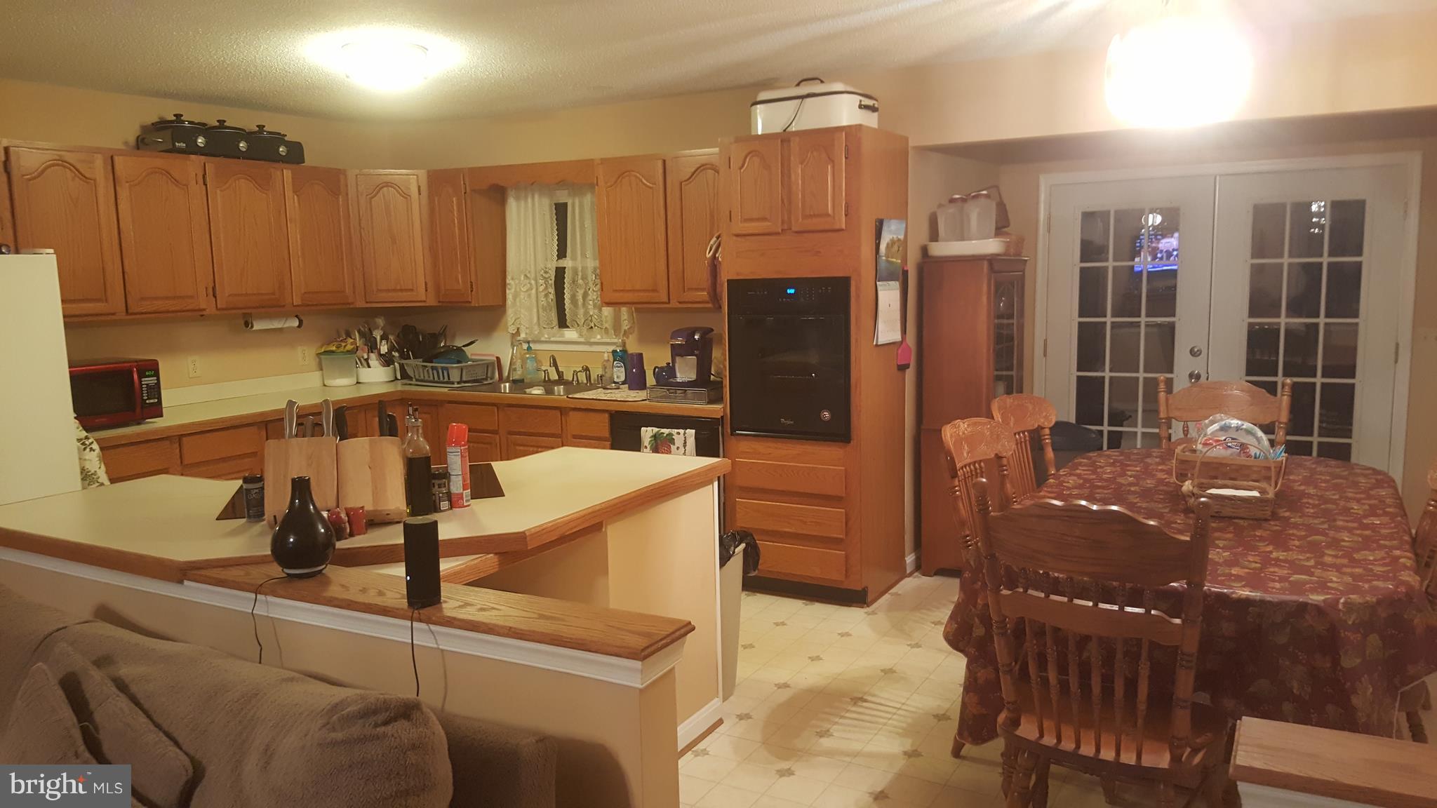 GOLDEN BEACH - Residential