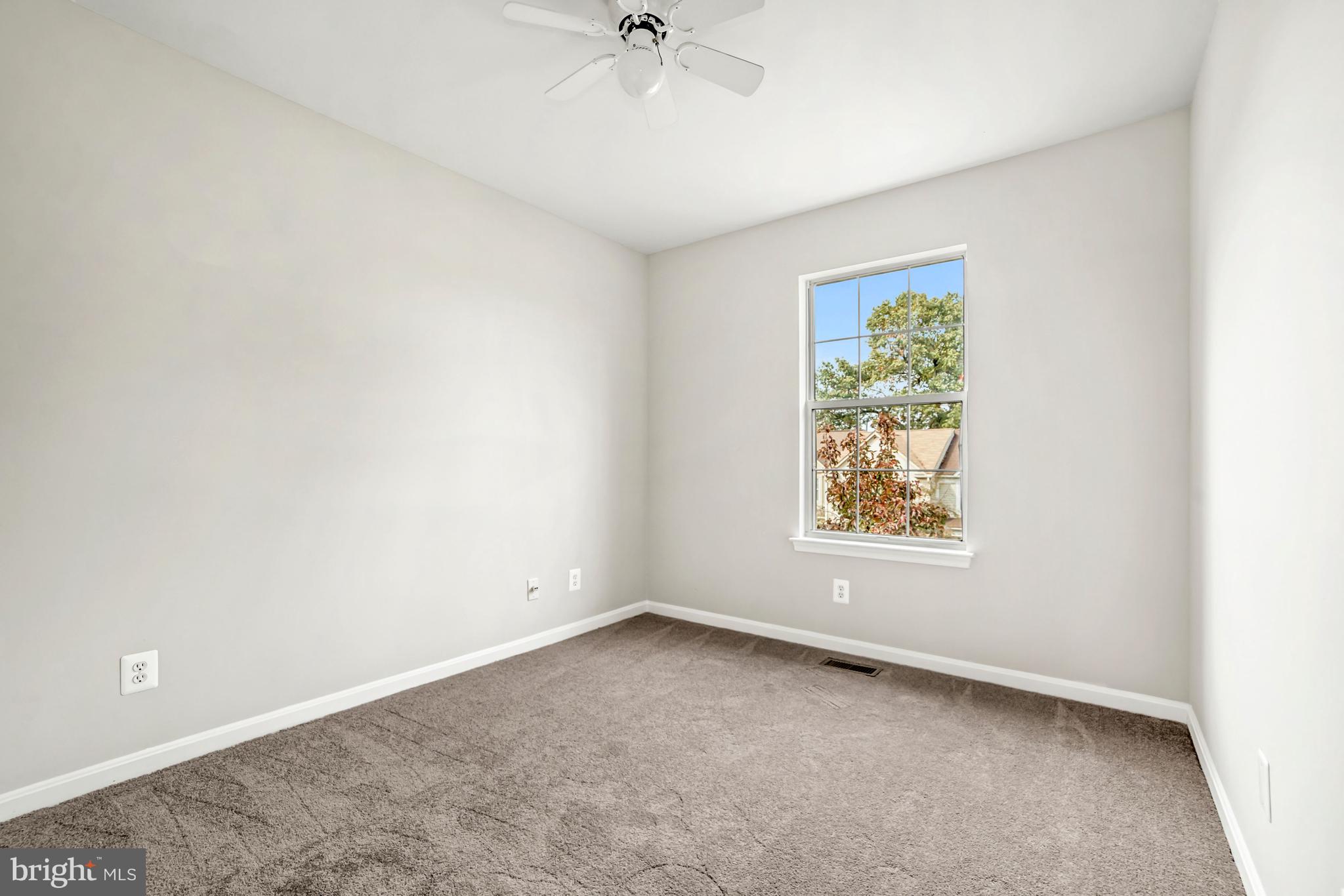 RIDGELEIGH - Residential Lease