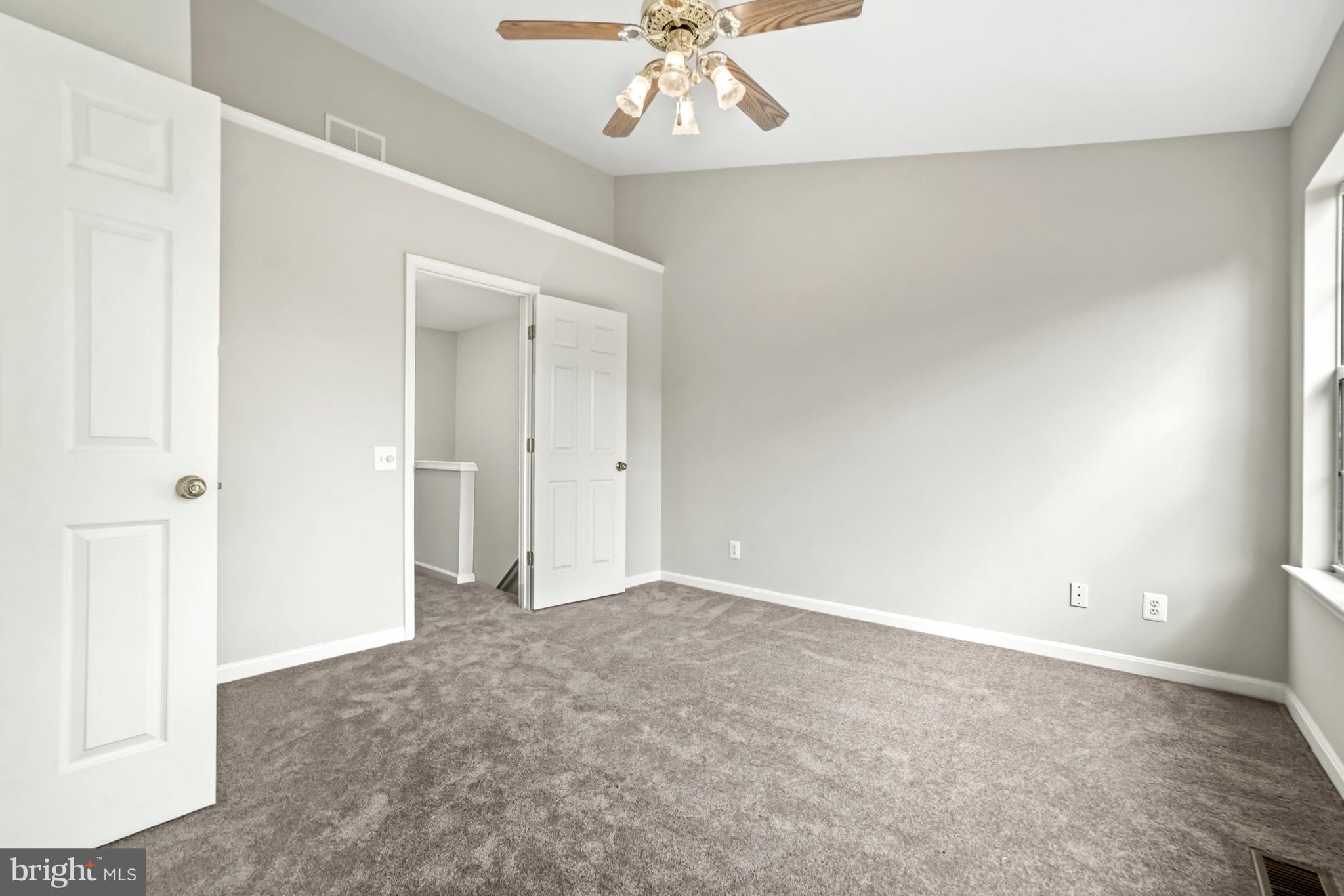 RIDGELEIGH - Residential Lease