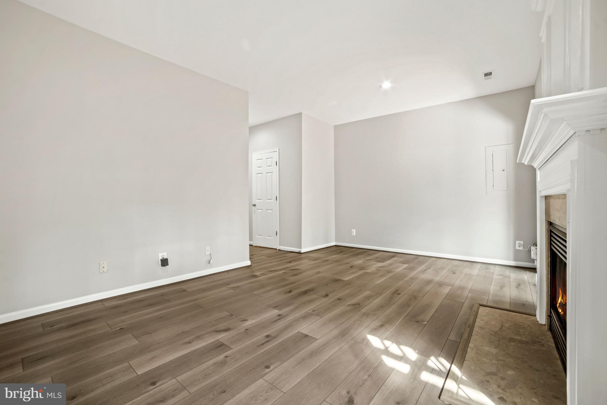 RIDGELEIGH - Residential Lease