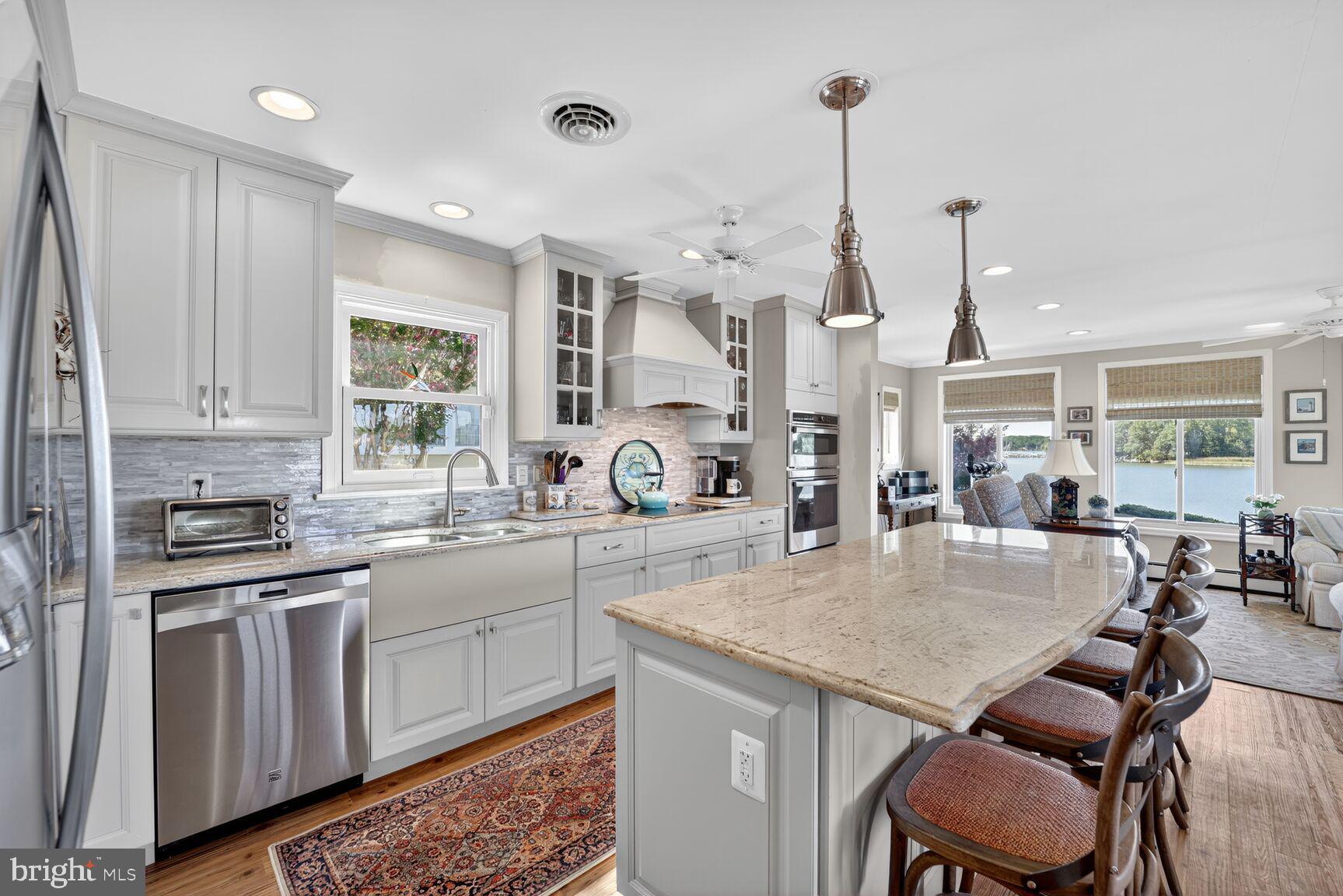 CLOVERLEA - Residential