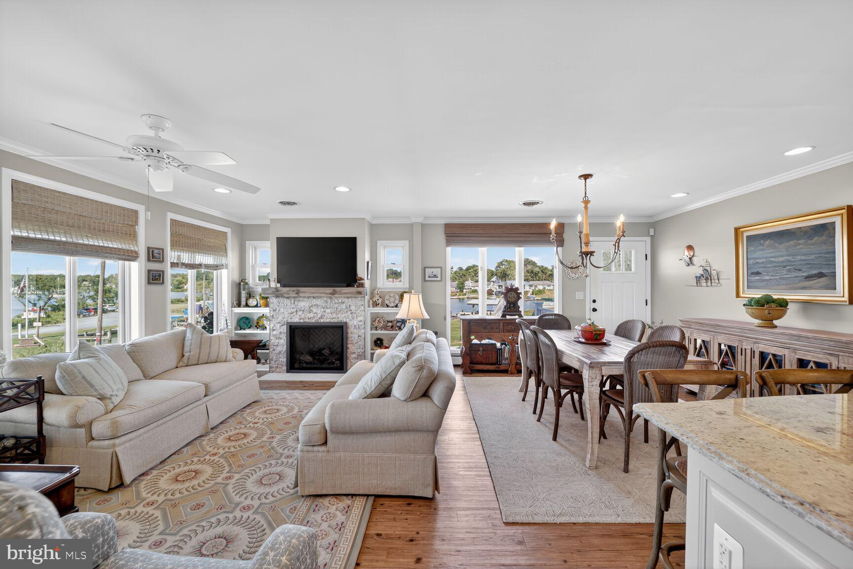 CLOVERLEA - Residential