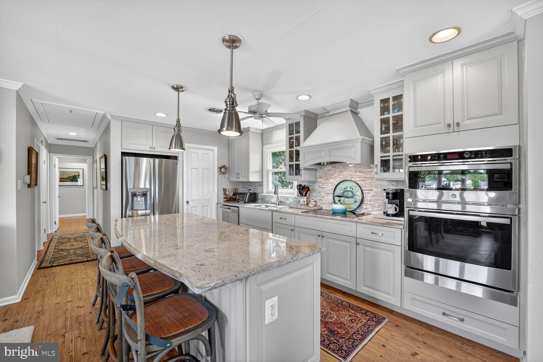 CLOVERLEA - Residential