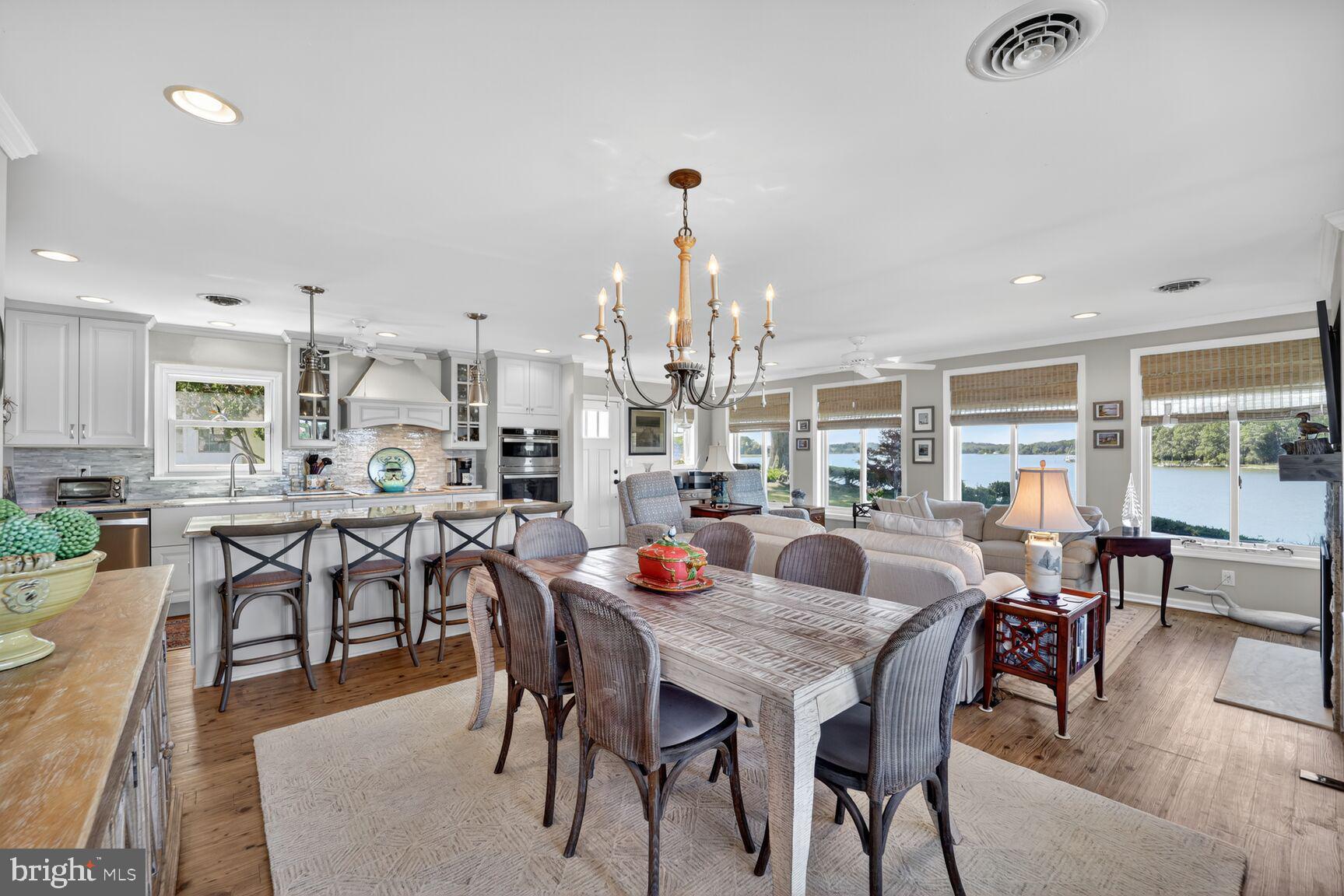 CLOVERLEA - Residential