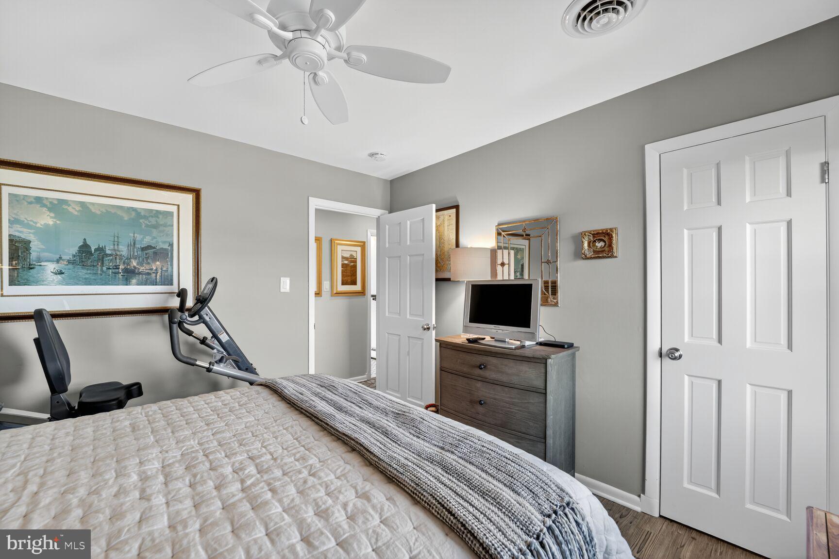 CLOVERLEA - Residential