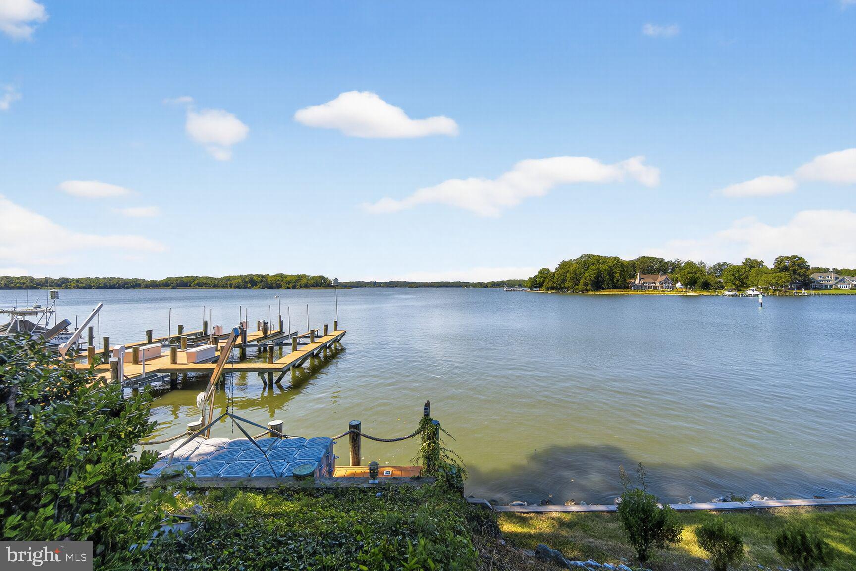 CLOVERLEA - Residential