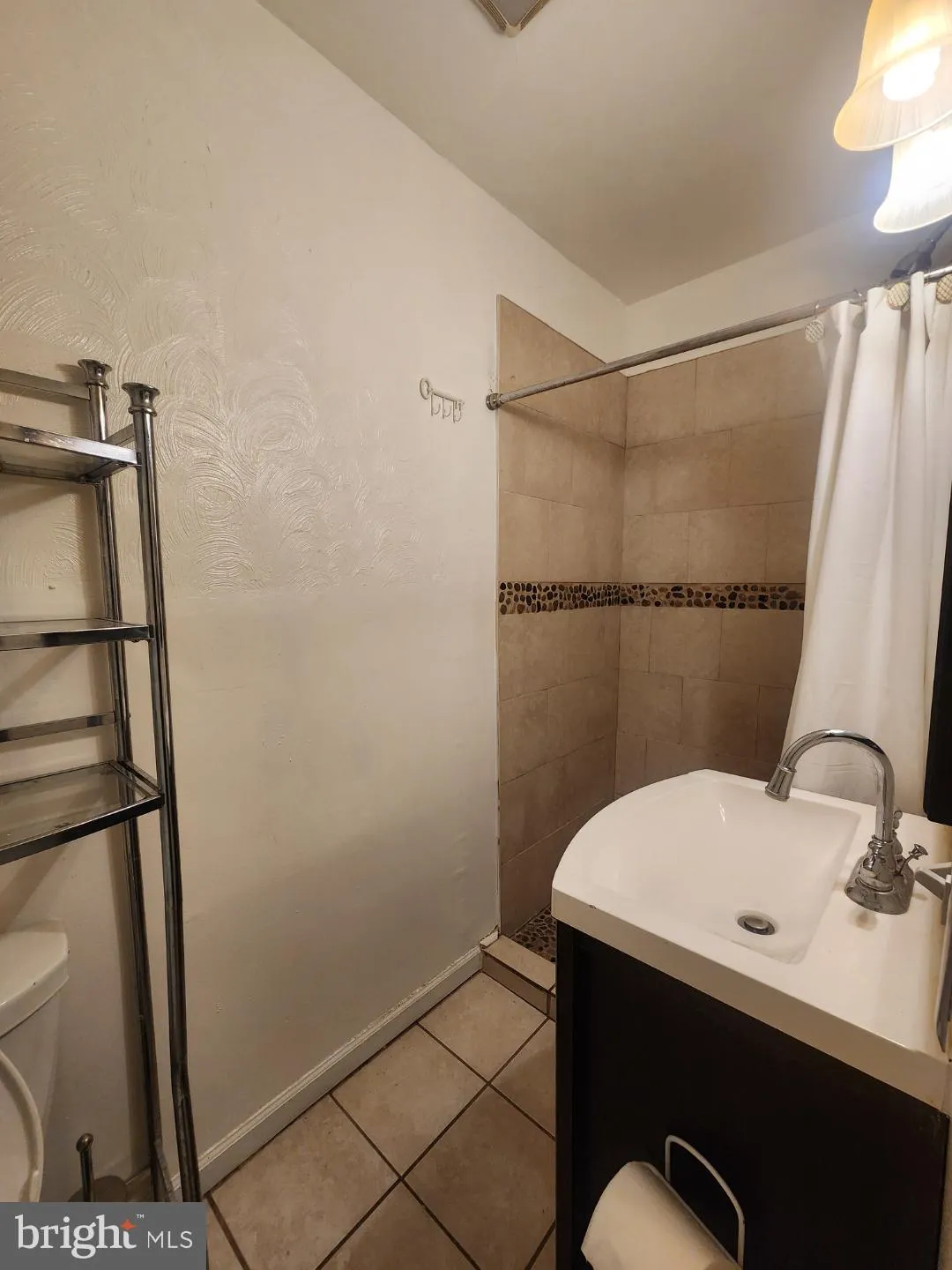 Philadelphia, Pennsylvania 19139, United States, ,1 BathroomBathrooms,Residential,Pending,140970