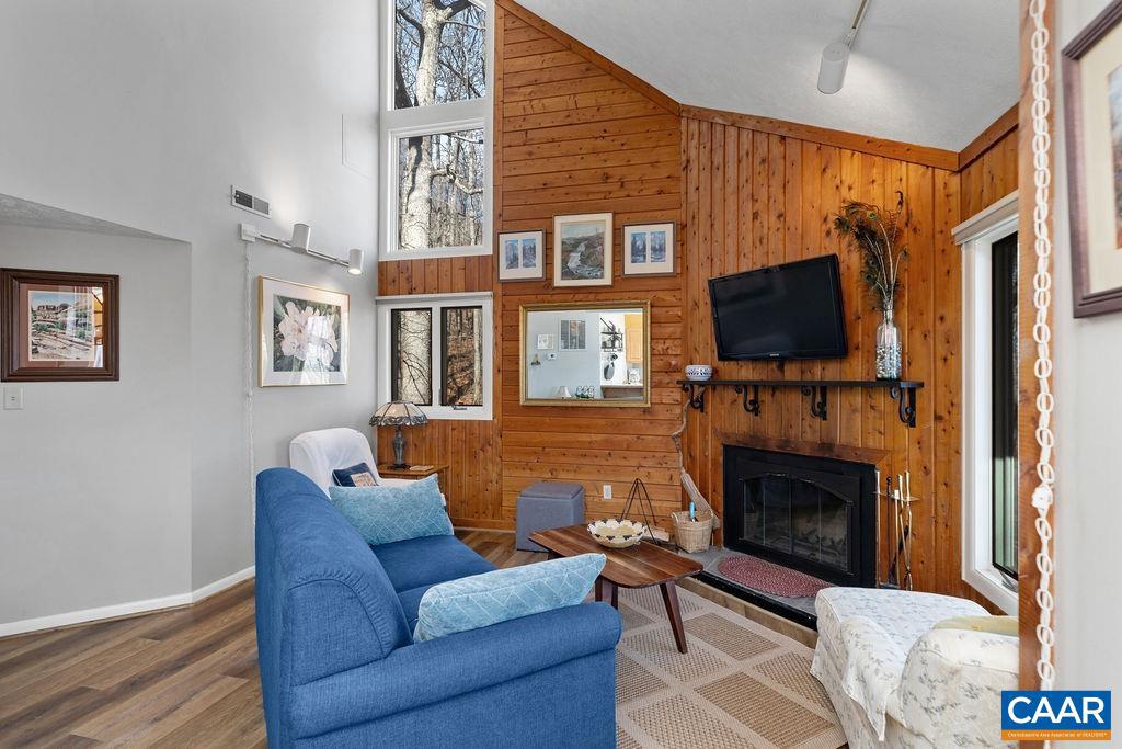 453 THREE RIDGES CONDOS