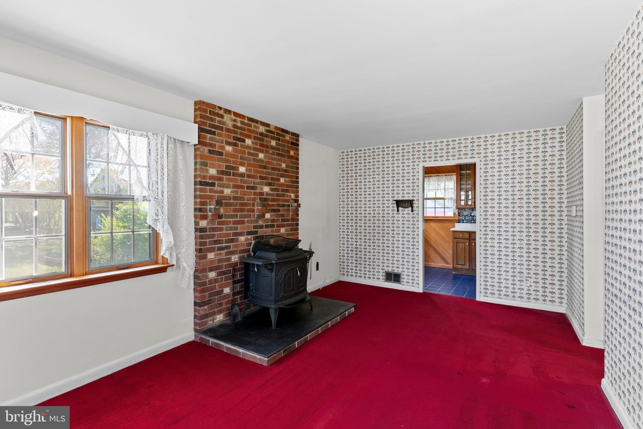 BROYHILL CREST - Residential