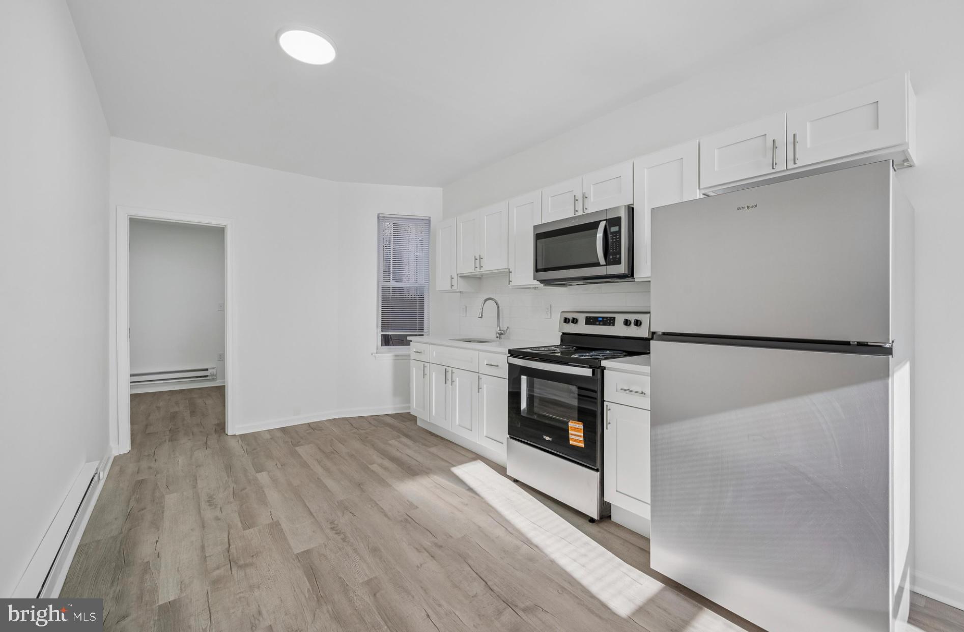 2964 N TAYLOR STREET