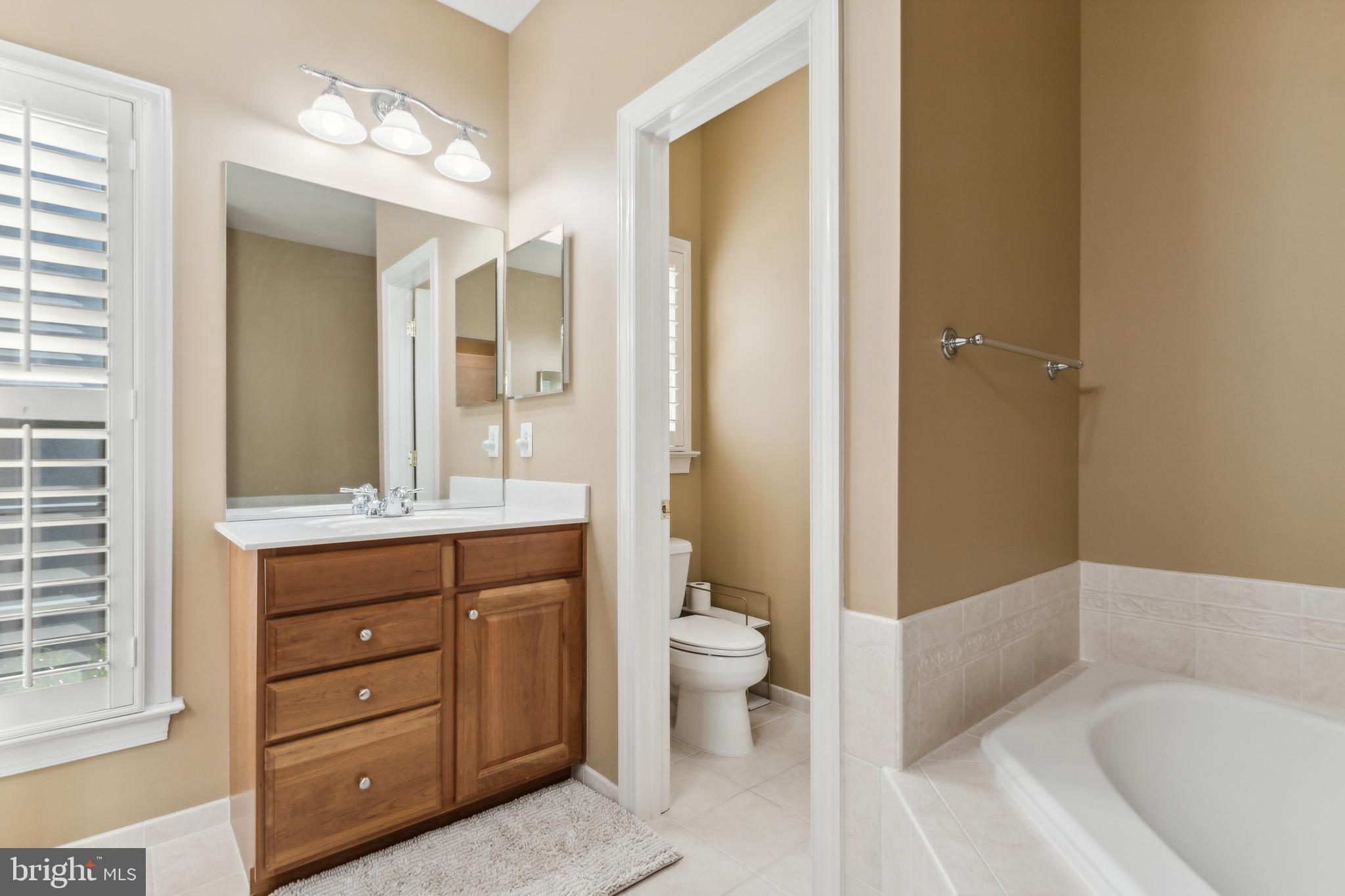 LAKE MANASSAS - Residential