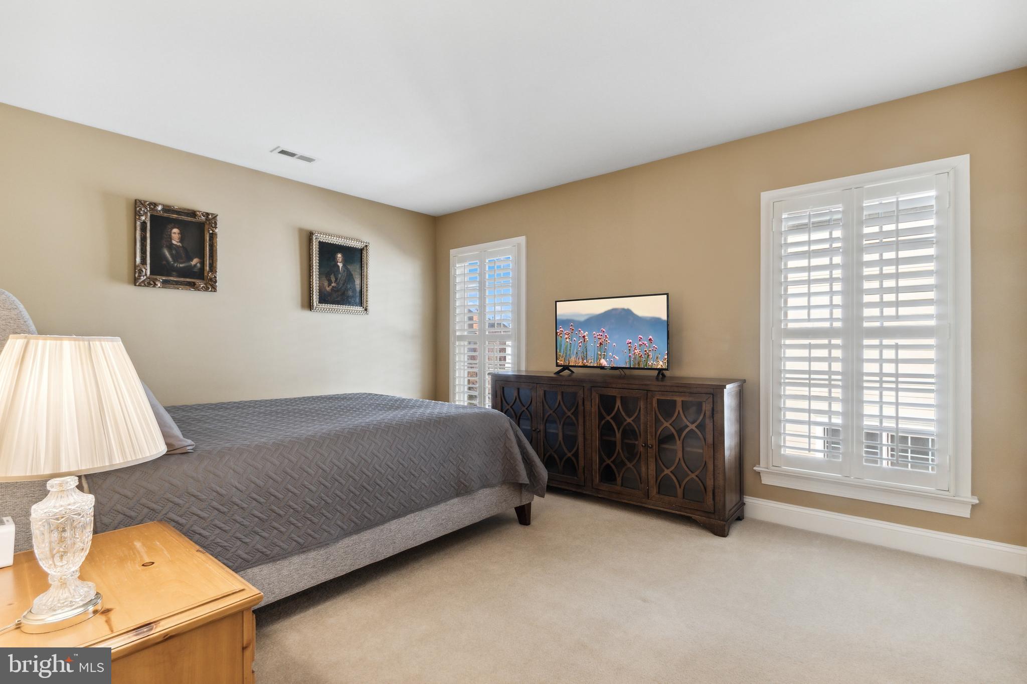 LAKE MANASSAS - Residential