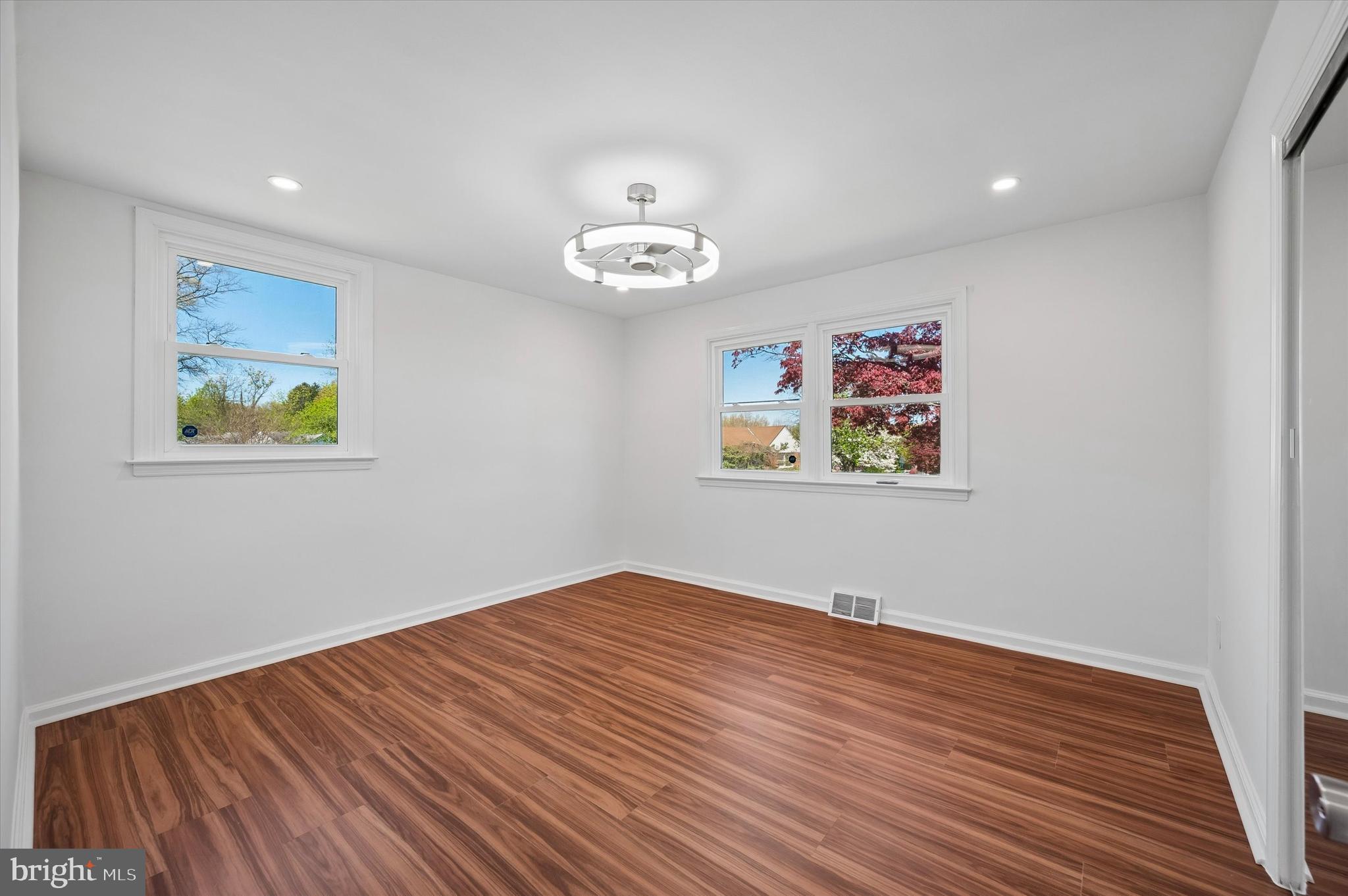 ROLLING GREEN - Residential