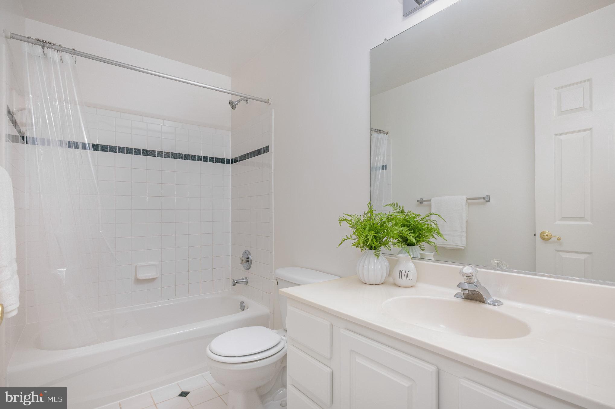 CAMPBELLS TRACE - Residential Lease