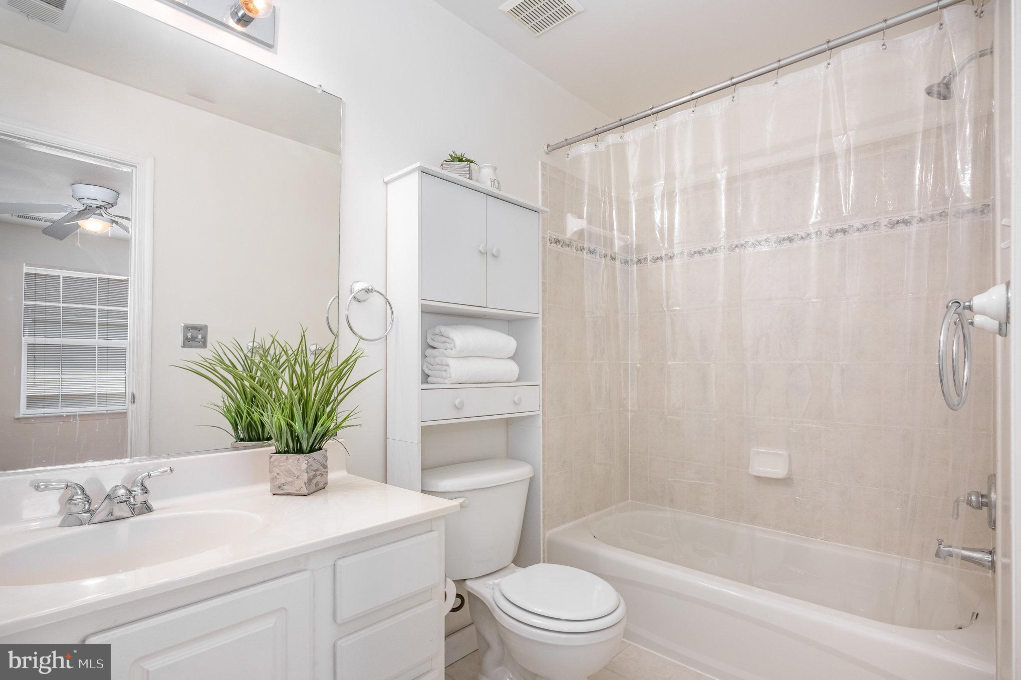 CAMPBELLS TRACE - Residential Lease