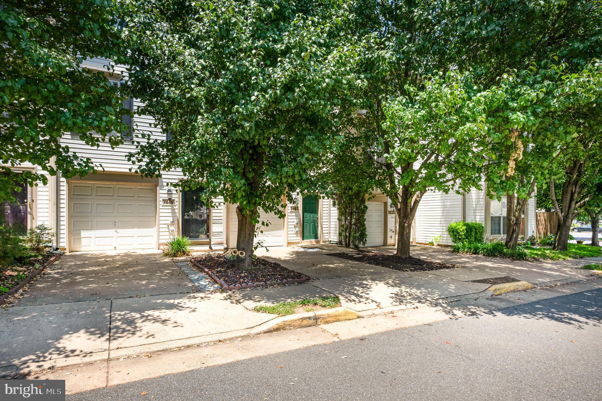 CAMPBELLS TRACE - Residential Lease