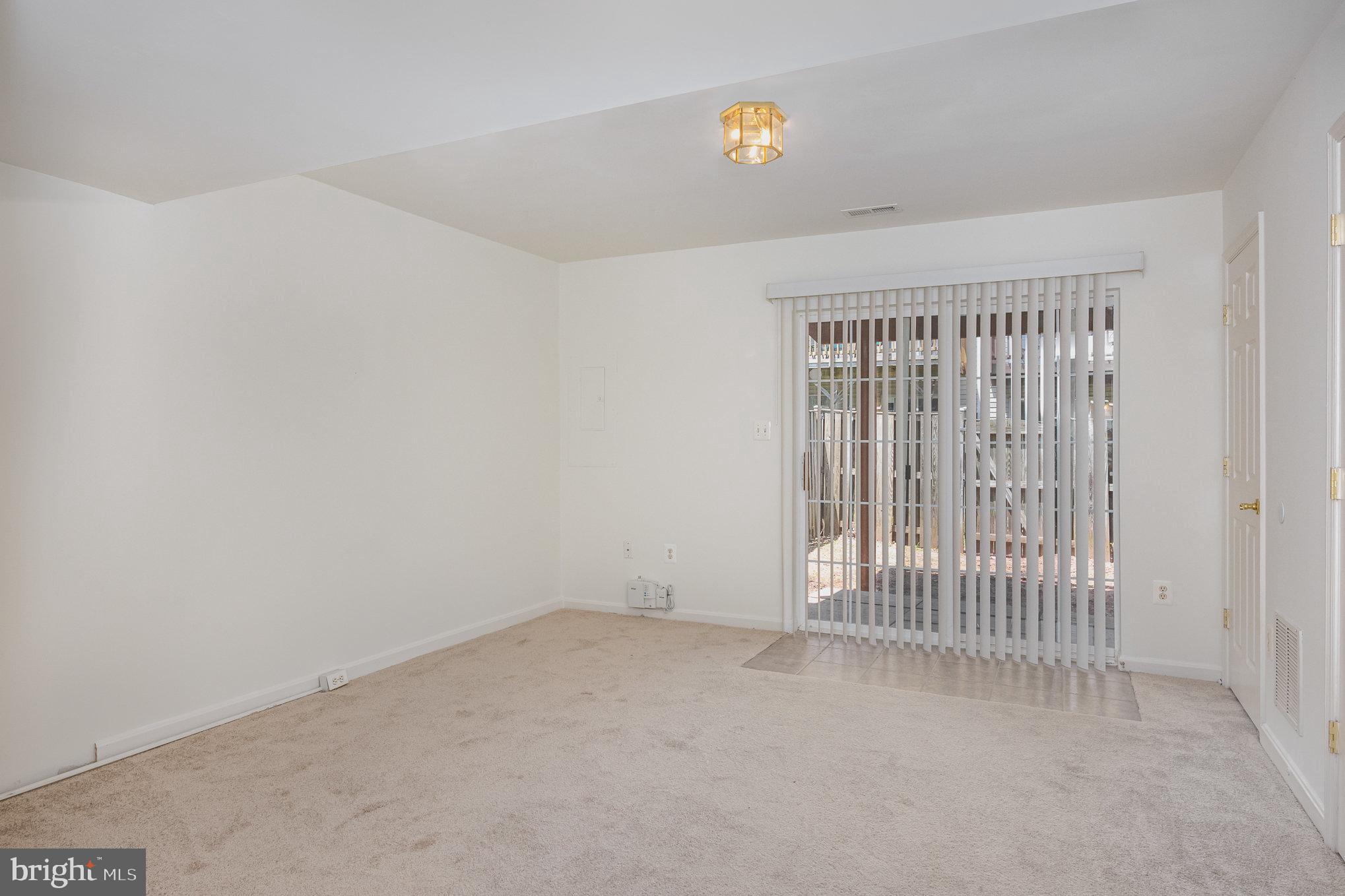 CAMPBELLS TRACE - Residential Lease