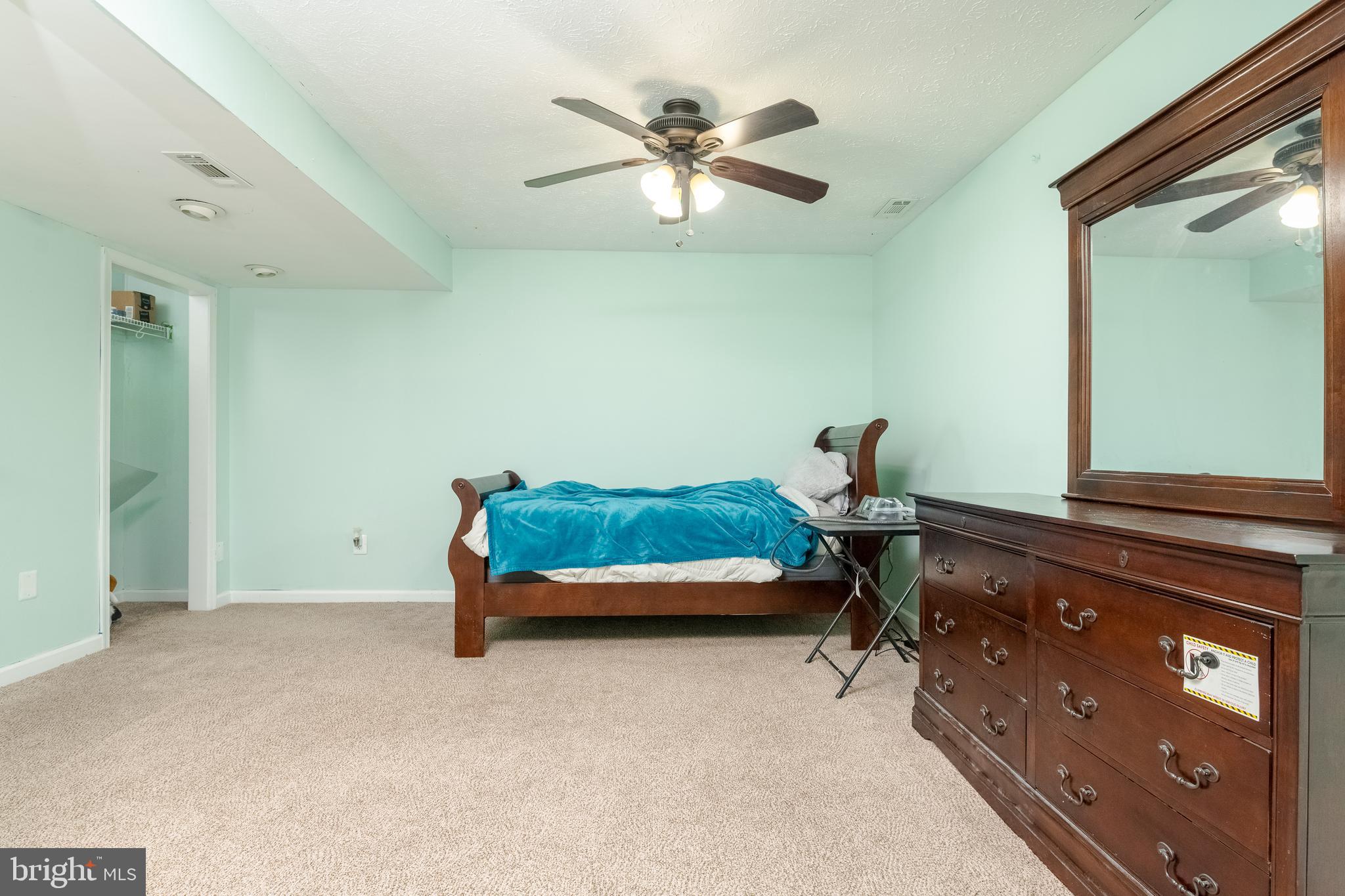 CHESTERFIELD - Residential