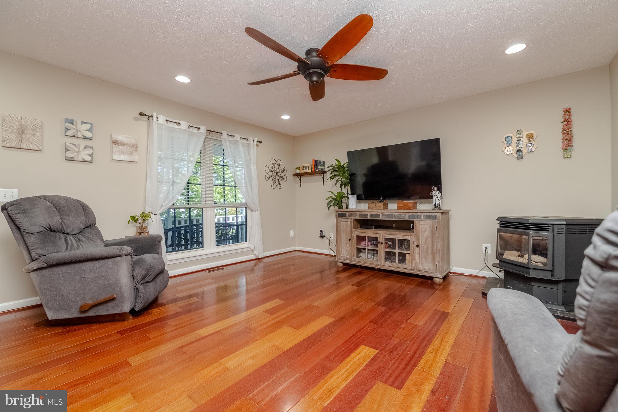 CHESTERFIELD - Residential