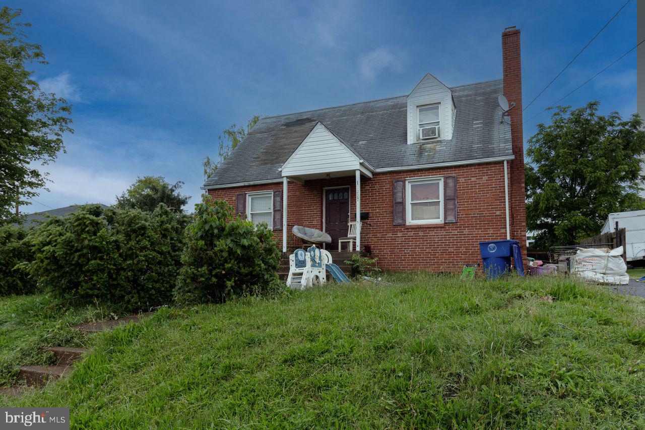 227 MANASSAS AVENUE