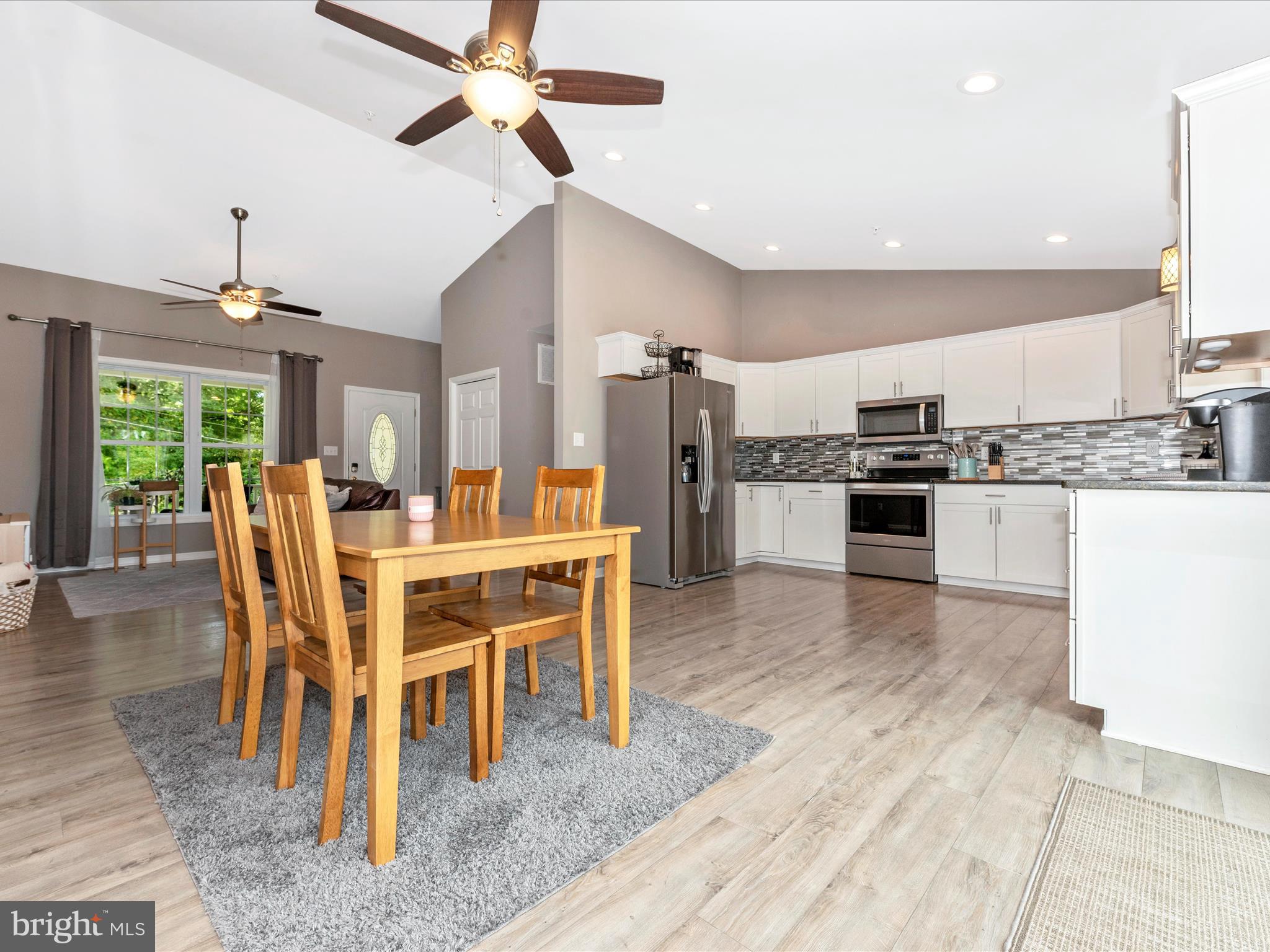 ELK RIDGE - Residential