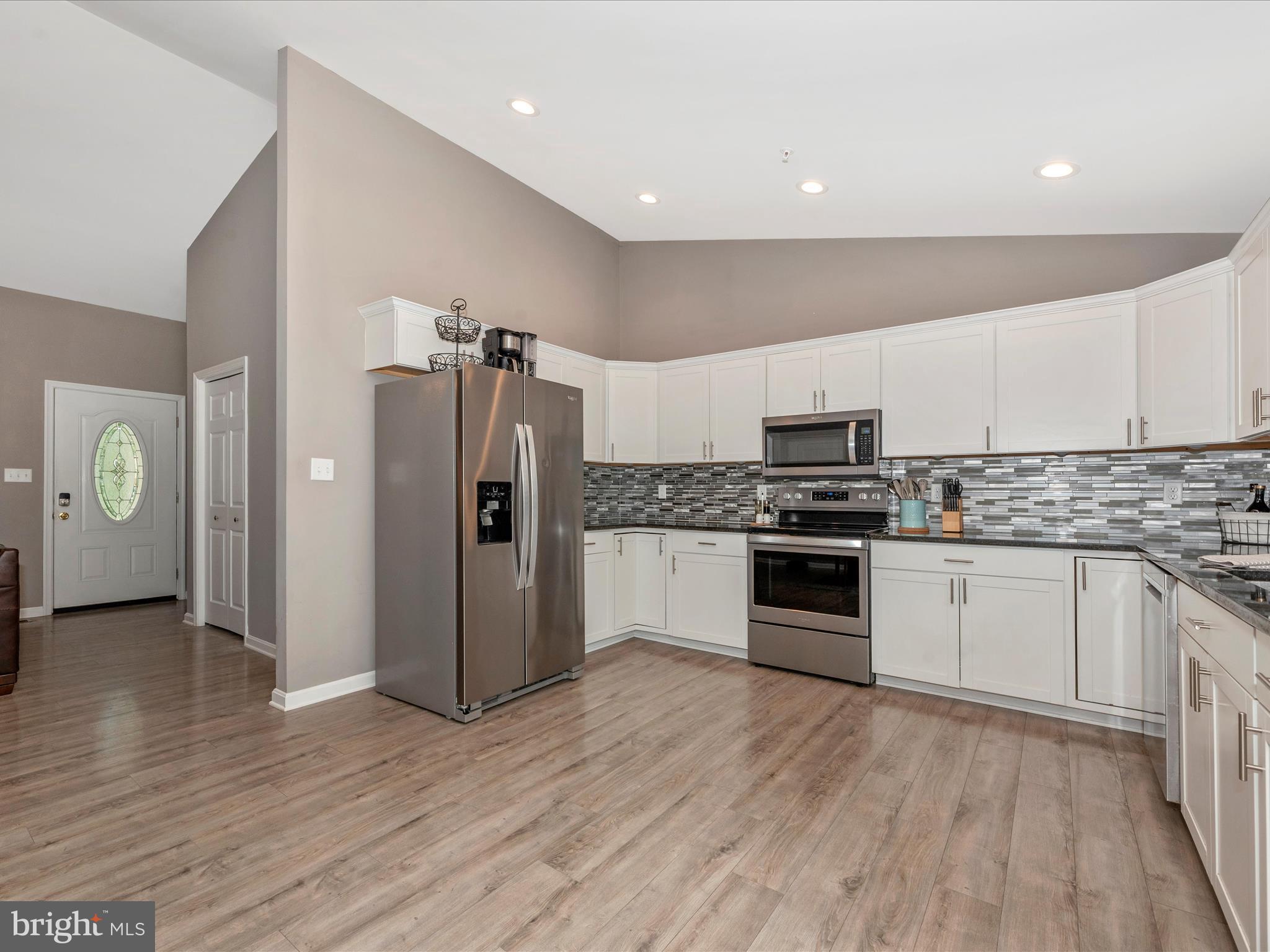 ELK RIDGE - Residential