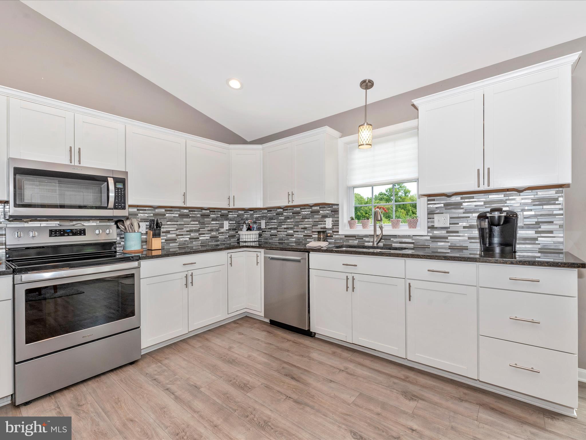 ELK RIDGE - Residential