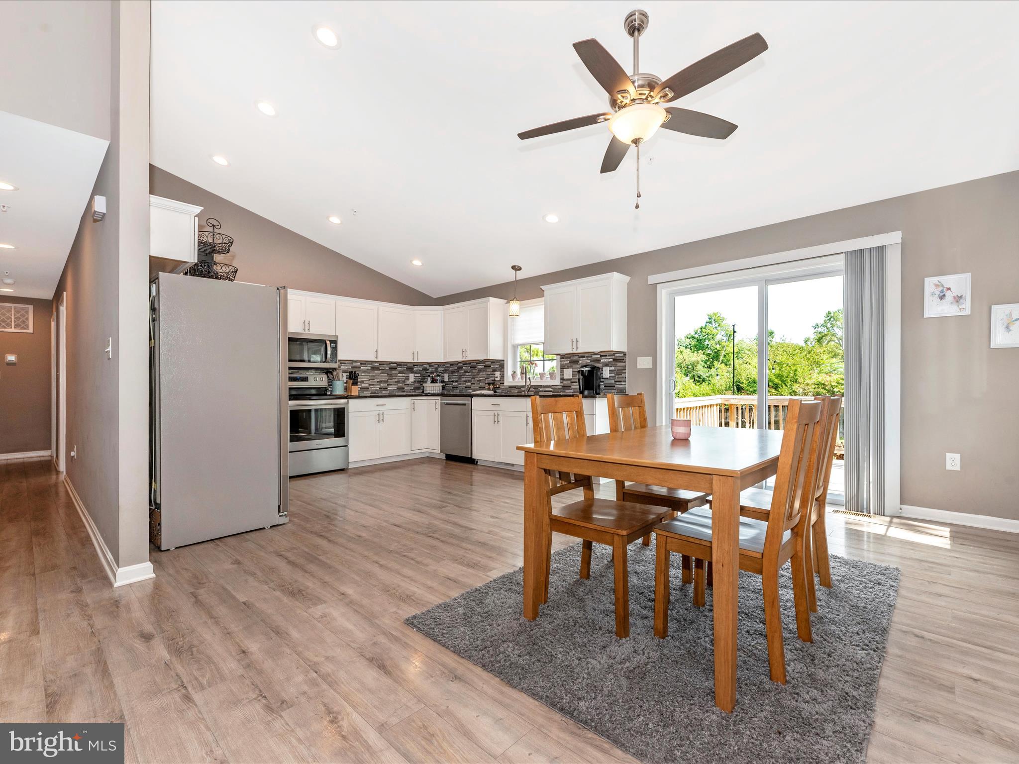 ELK RIDGE - Residential