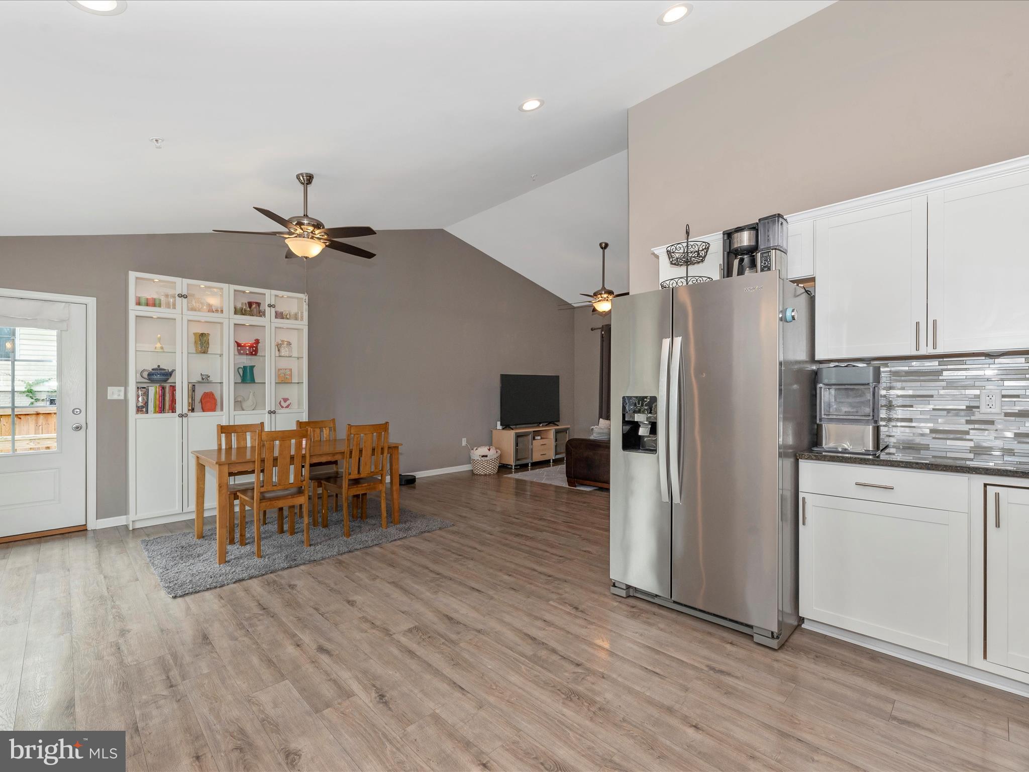 ELK RIDGE - Residential