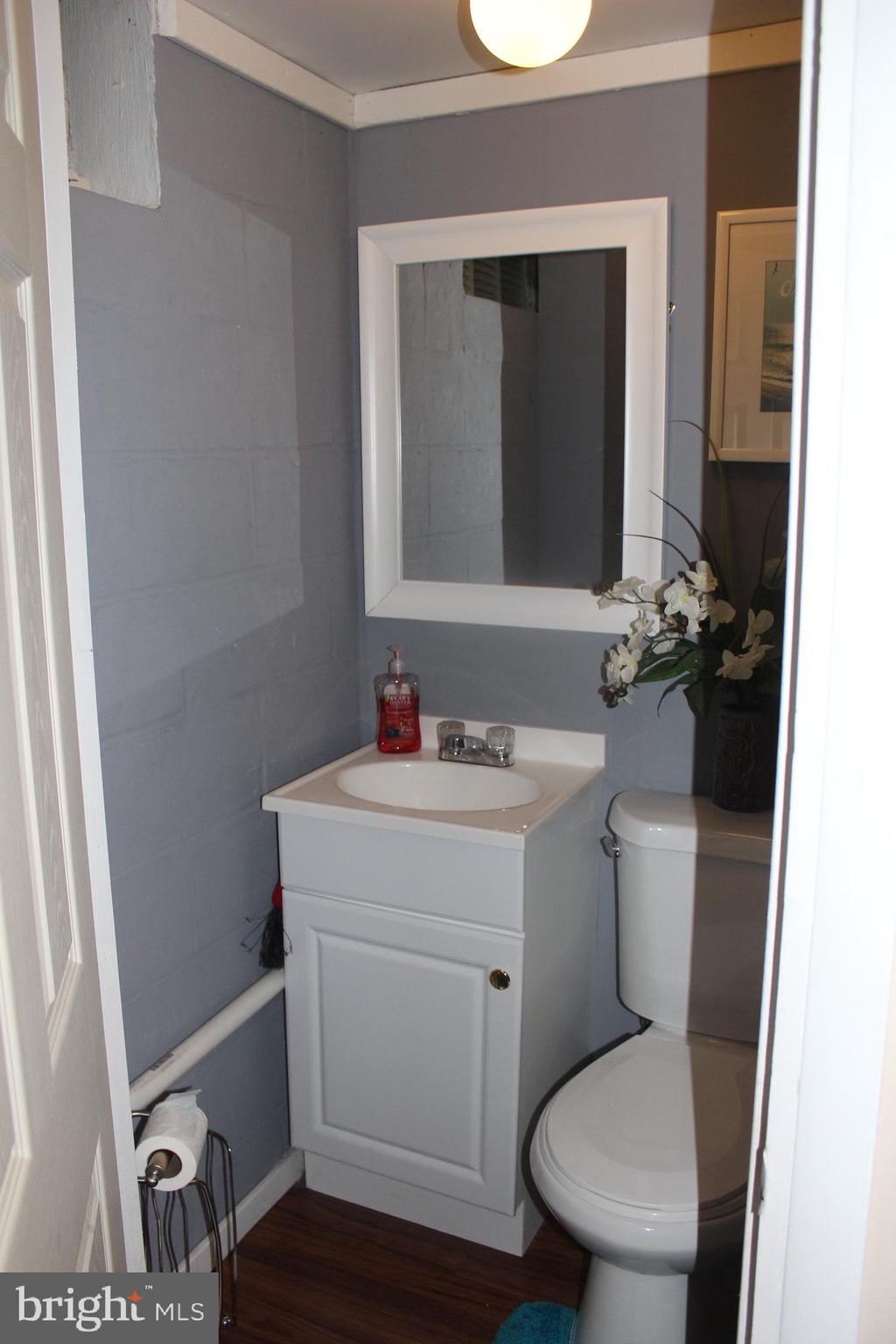 EASTFIELD - Residential Lease