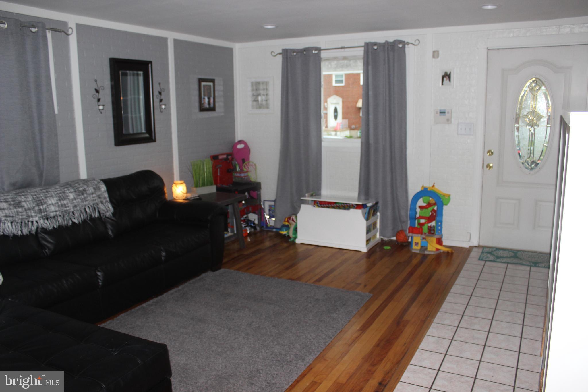 EASTFIELD - Residential Lease