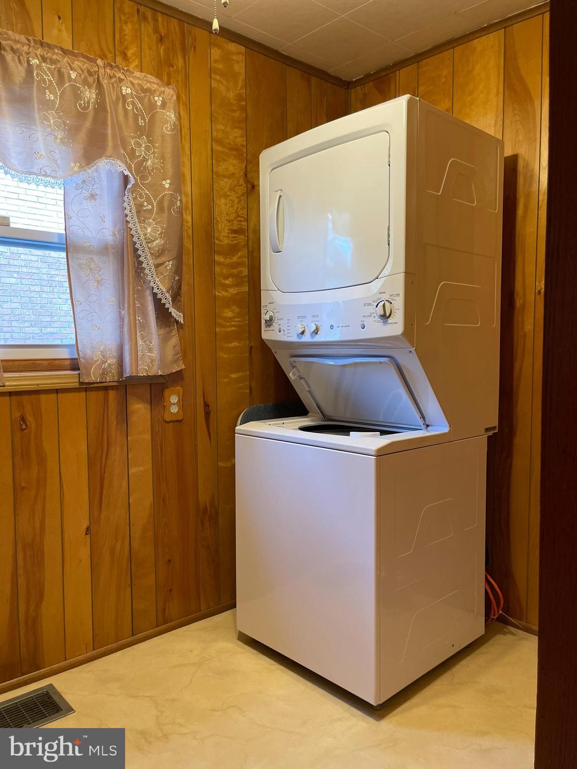 MAPLESIDE - Residential