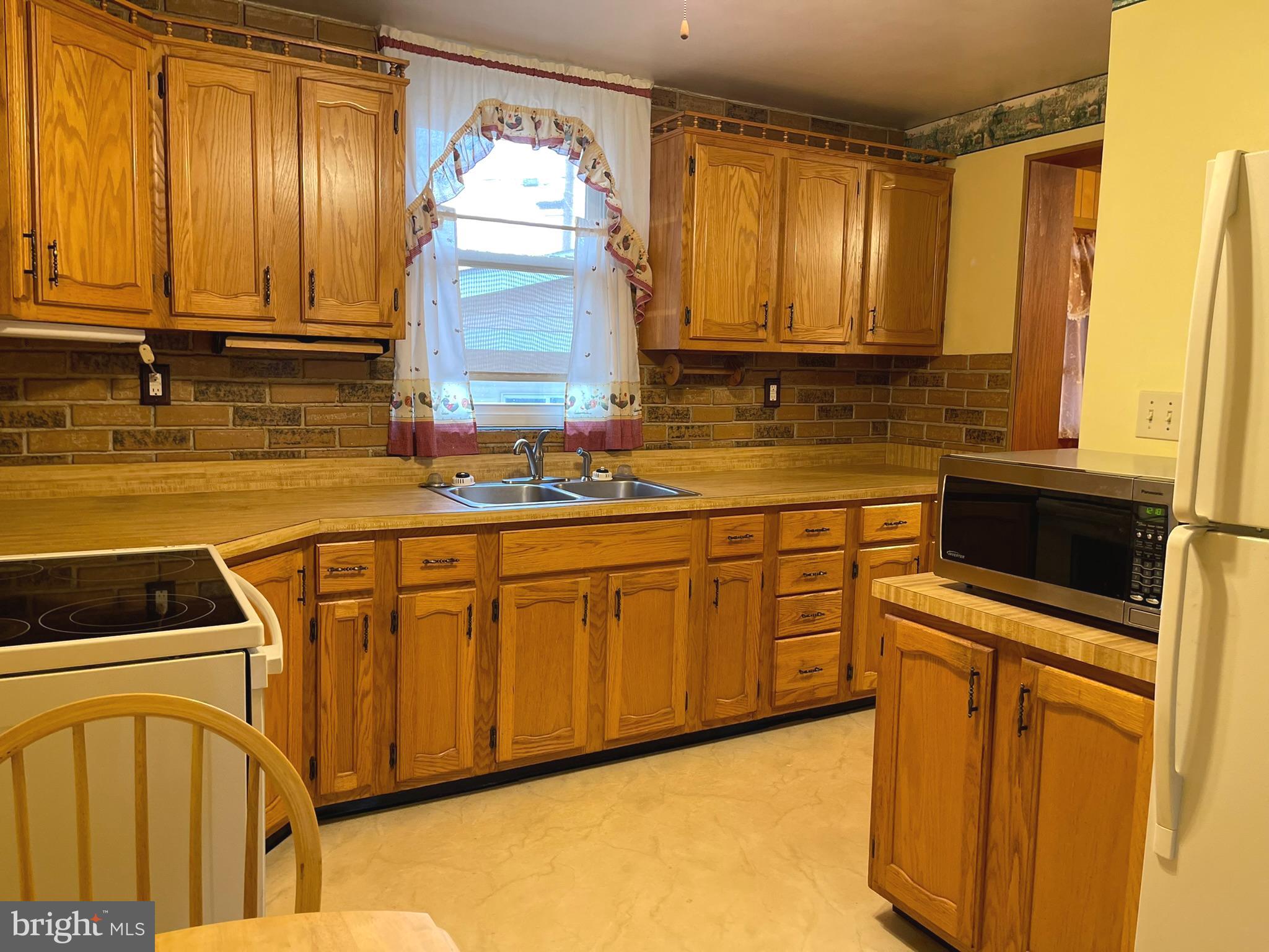 MAPLESIDE - Residential