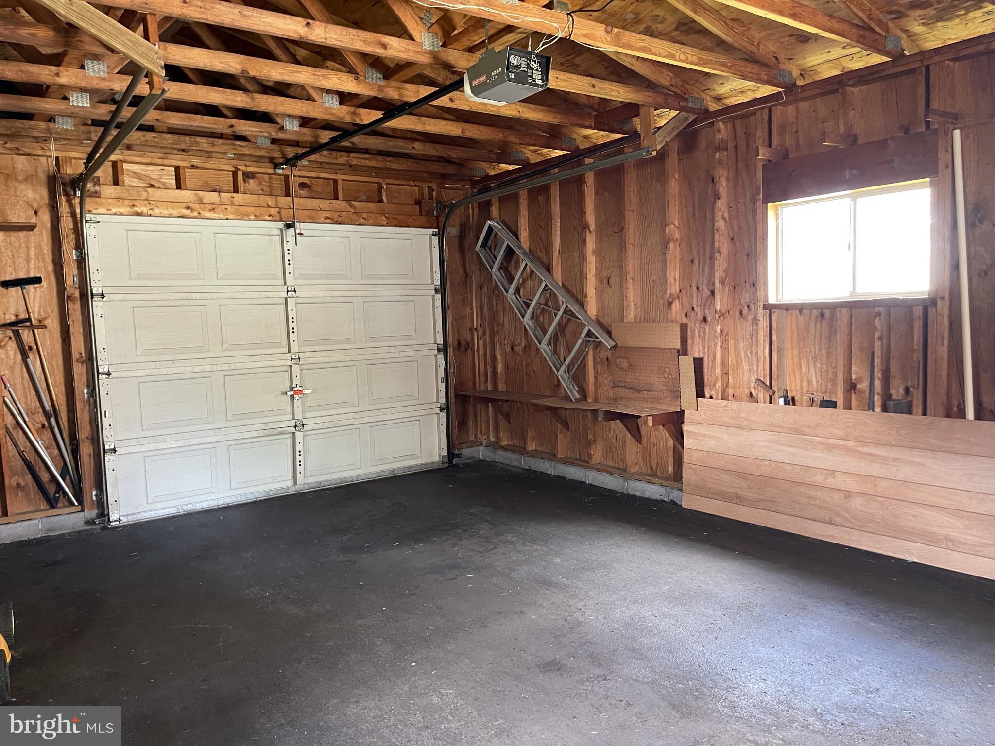 MAPLESIDE - Residential