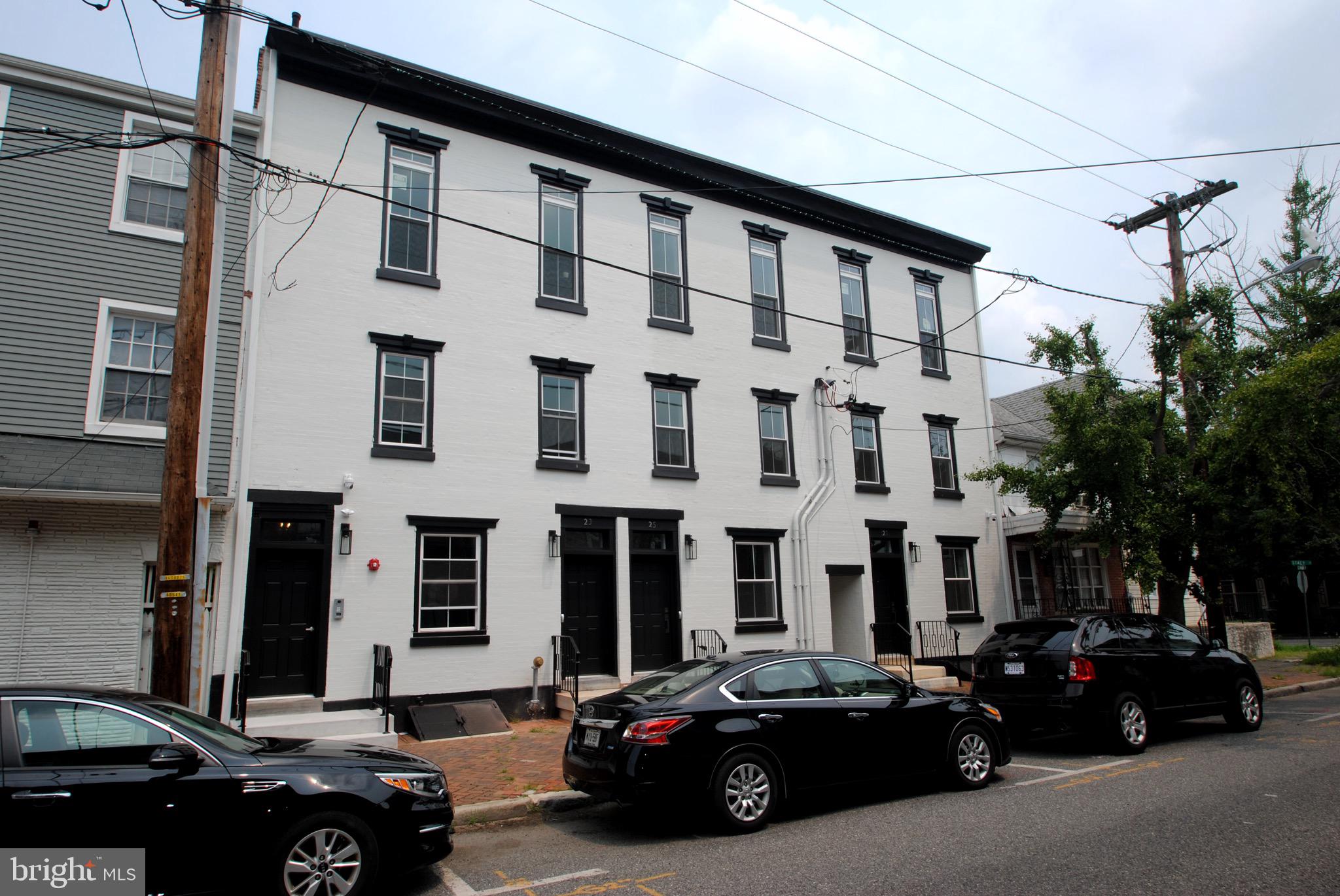 23 E UNION STREET 27
