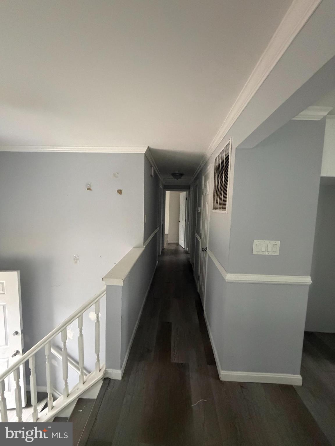 WHITE OAK MANOR - Residential