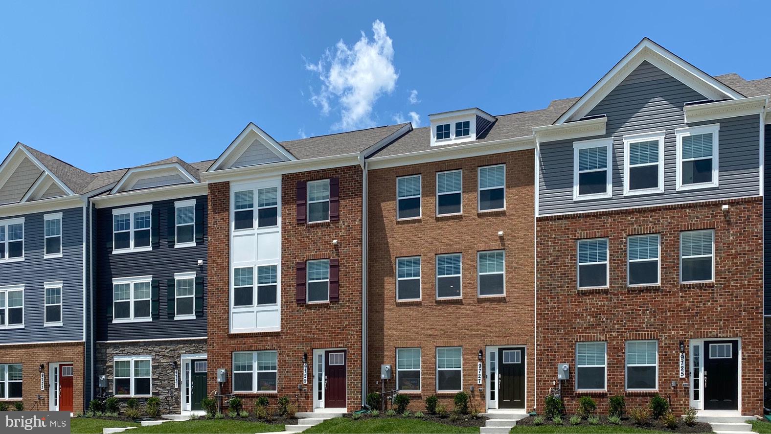 WOODMORE - Residential