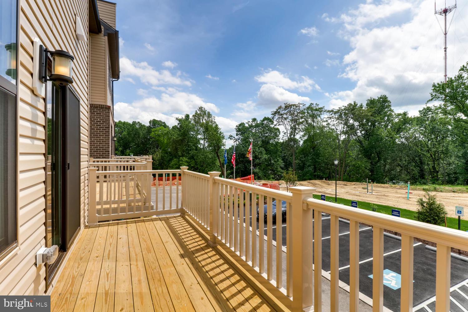 WOODMORE - Residential