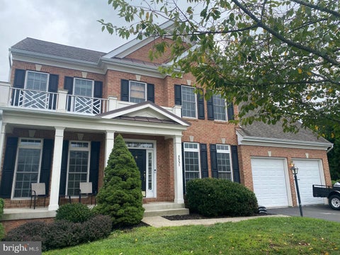 Photo of 8551 Saltlick Terrace, MANASSAS, VA 20112 (MLS # VAPW2129720)