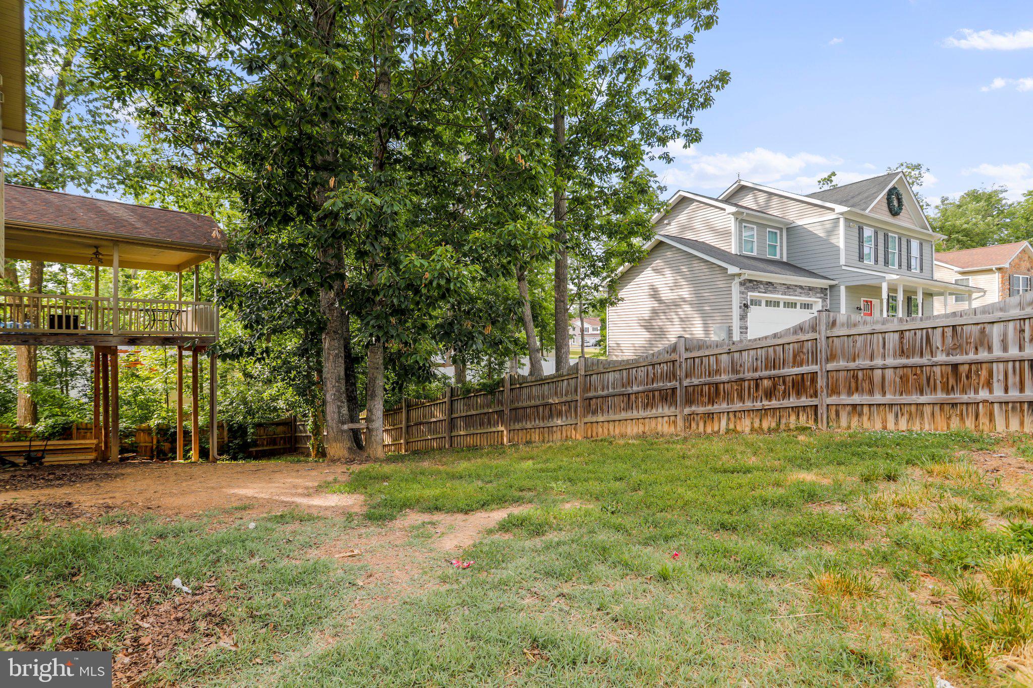 MIDDLE CREEK MANOR - Residential